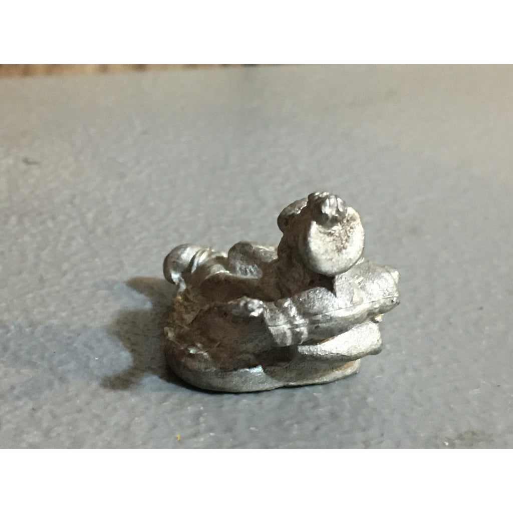 A30056 UNKNOWN METAL TABLE TOP HISTORY FALLEN SOLDIER WAR GAMES METAL