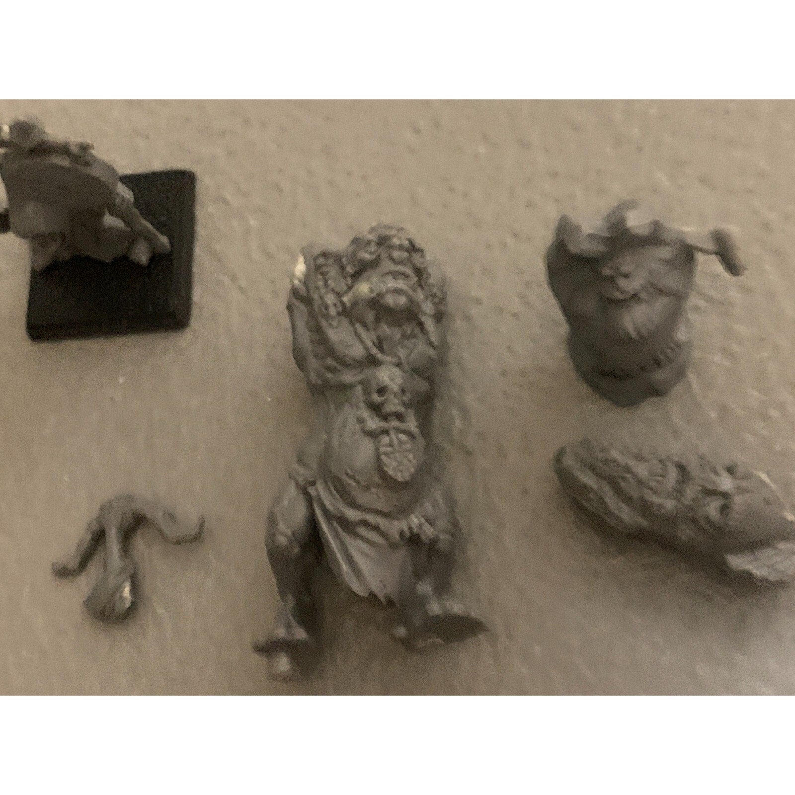 A23315 WARHAMMER FANTASY AOS ORCS GOBLINS SKULL PASS BITS LOT INCOMPLETE TROLL
