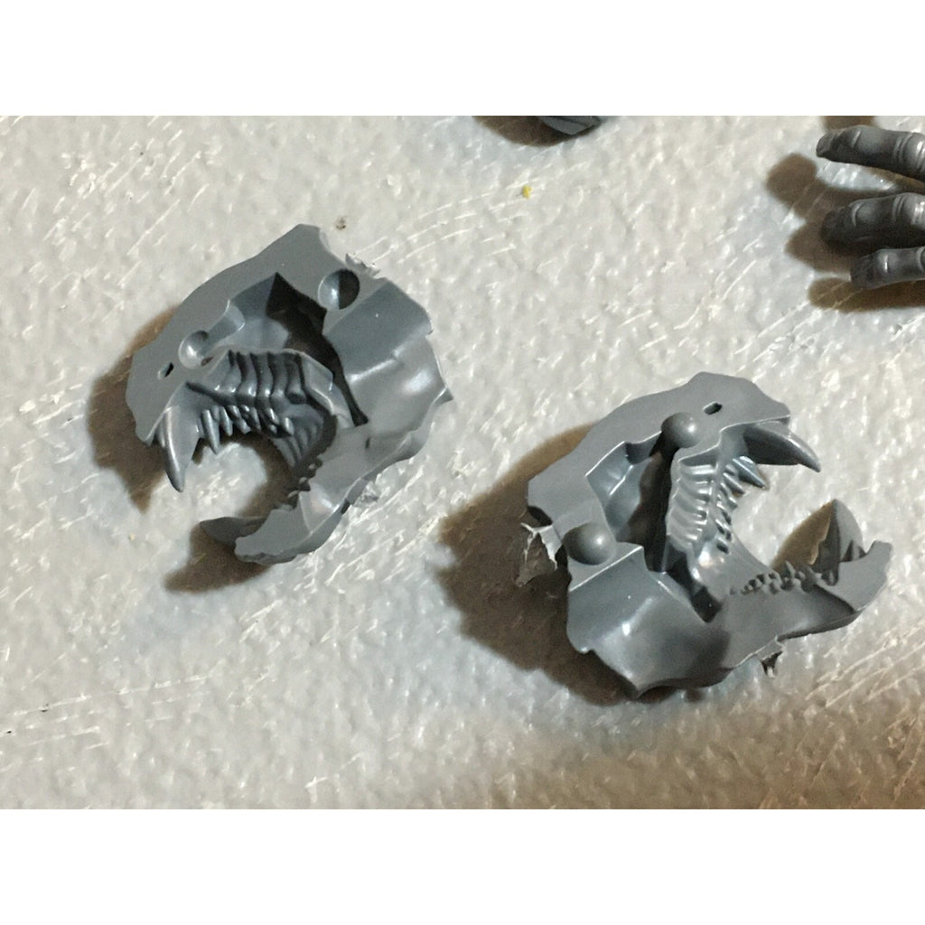 A23221 WARHAMMER FANTASY CHAOS BEASTMEN BITS LOT CYGOR HANDS HEAD GW