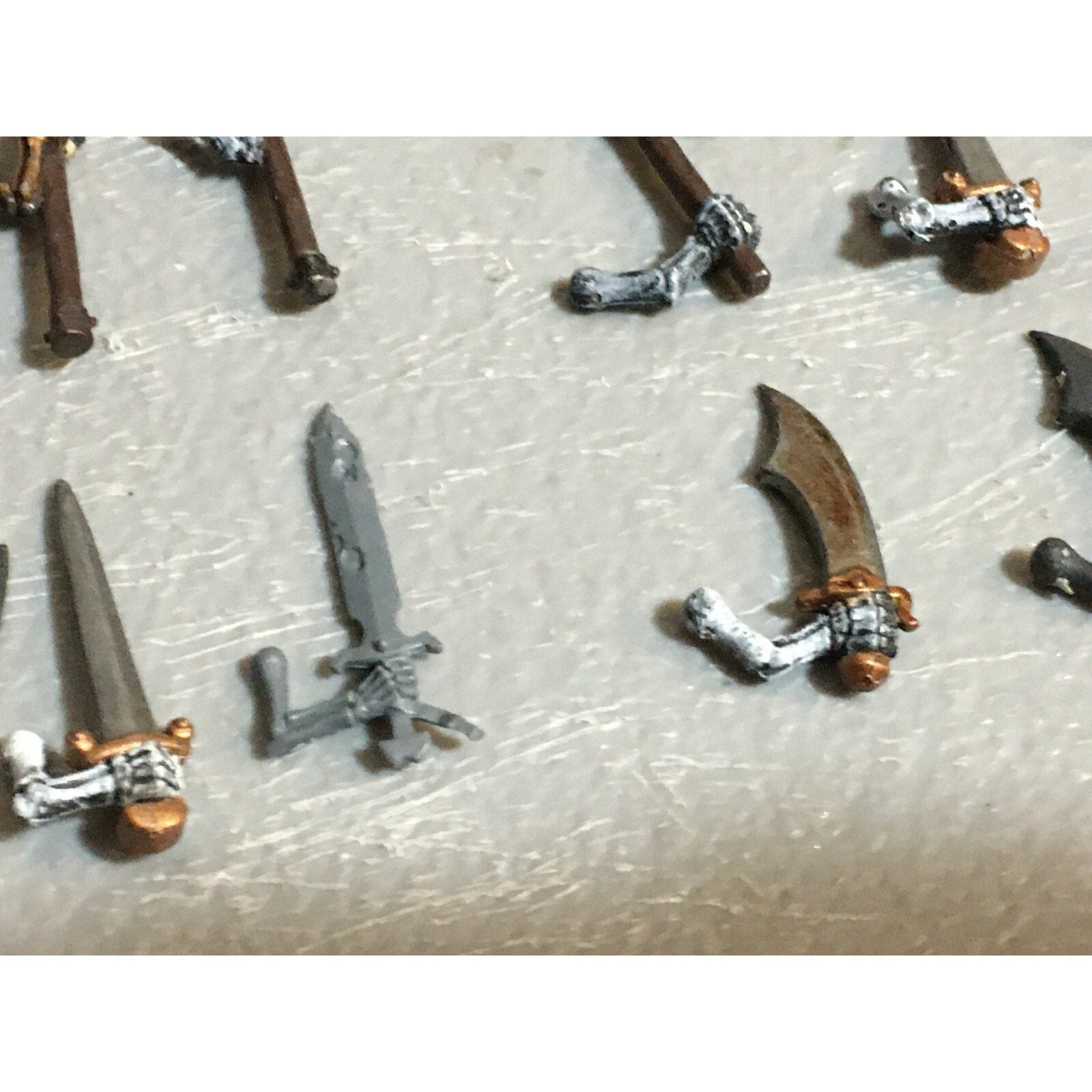 A23229 WARHAMMER FANTASY UNDEAD VAMPIRE COUNTS BITS LOT SKELETON ARMS HEADS GW