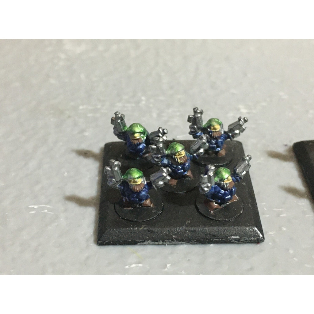 A16270 EPIC WARHAMMER 40K SPACE MARINES SQUATS 4 STANDS GW GAMES WORKSHOP