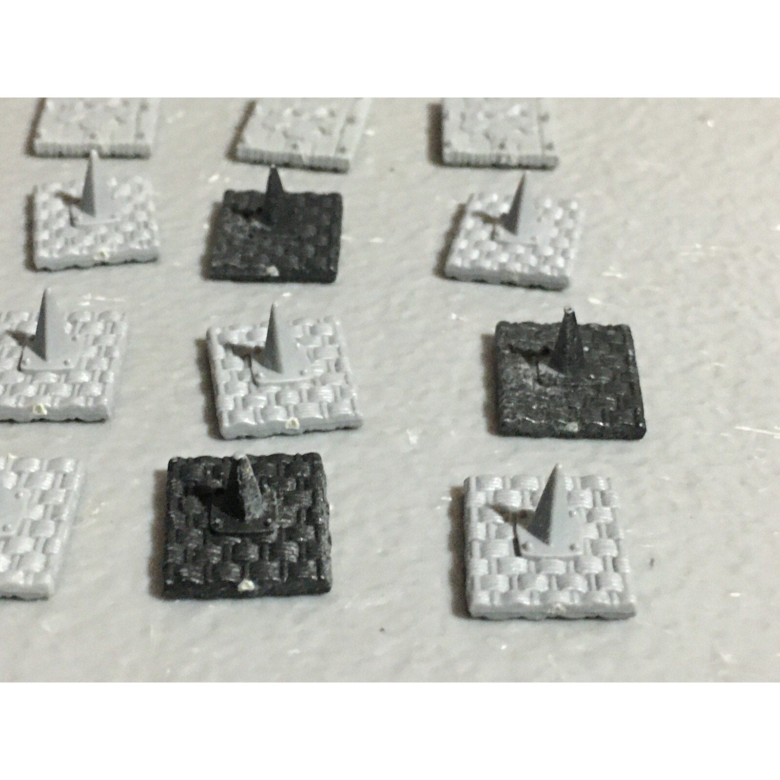 A22621 WARHAMMER FANTASY ORCS & GOBLINS BITS LOT GOBLIN SHIELD GAMES WORKSHOP GW