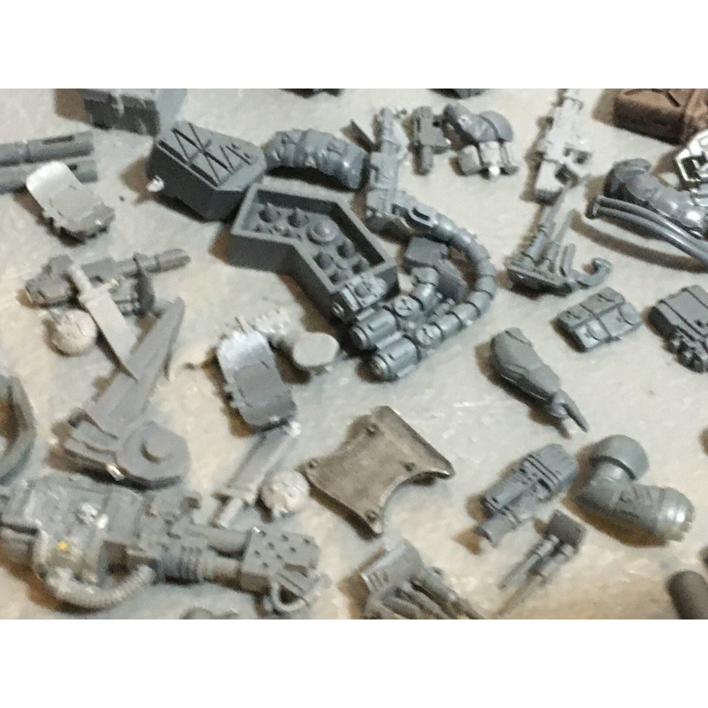 A20138 WARHAMMER 40K IMPERIAL GUARD ASTRA MILITARUM BITS LOT VEHICLE ARMS GUNS