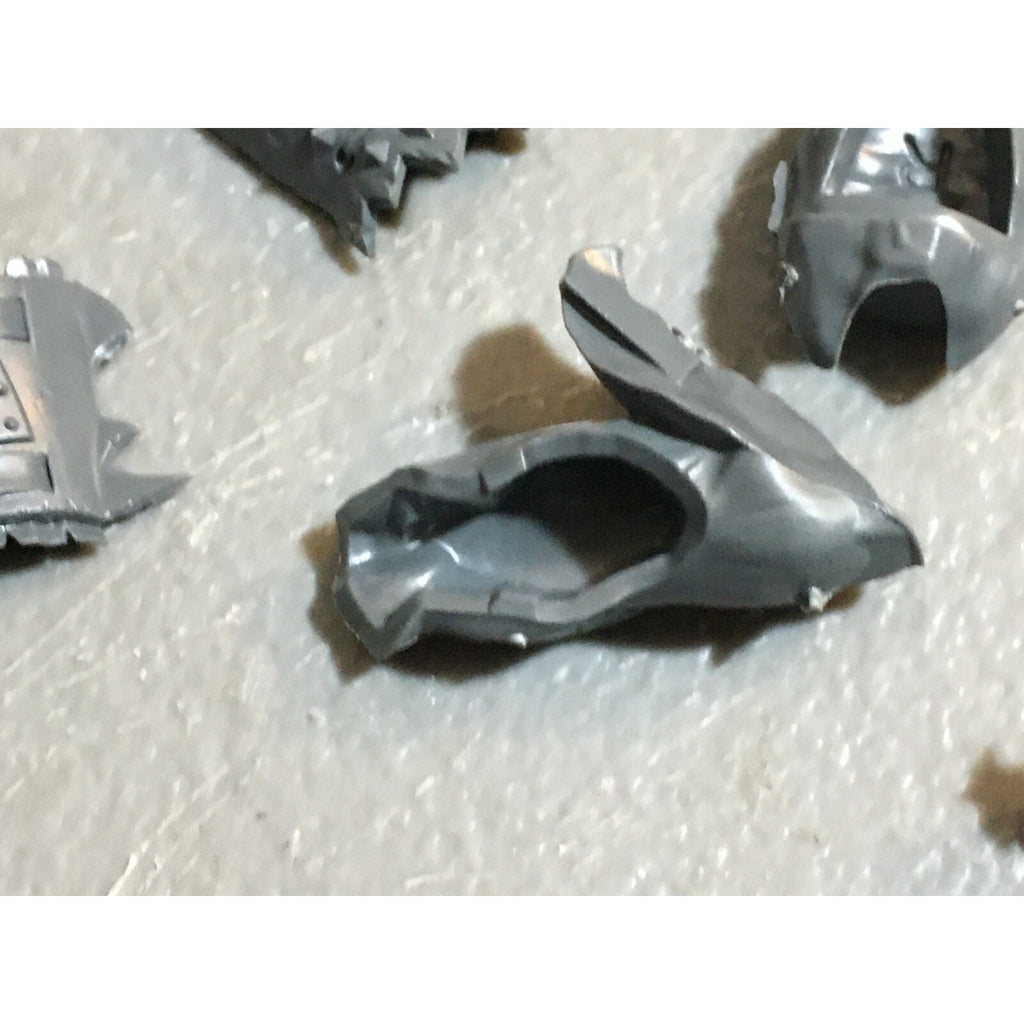 A23248 WARHAMMER FANTASY CHAOS BEASTMEN BITS LOT CYGOR ARM GAMES WORKSHOP GW