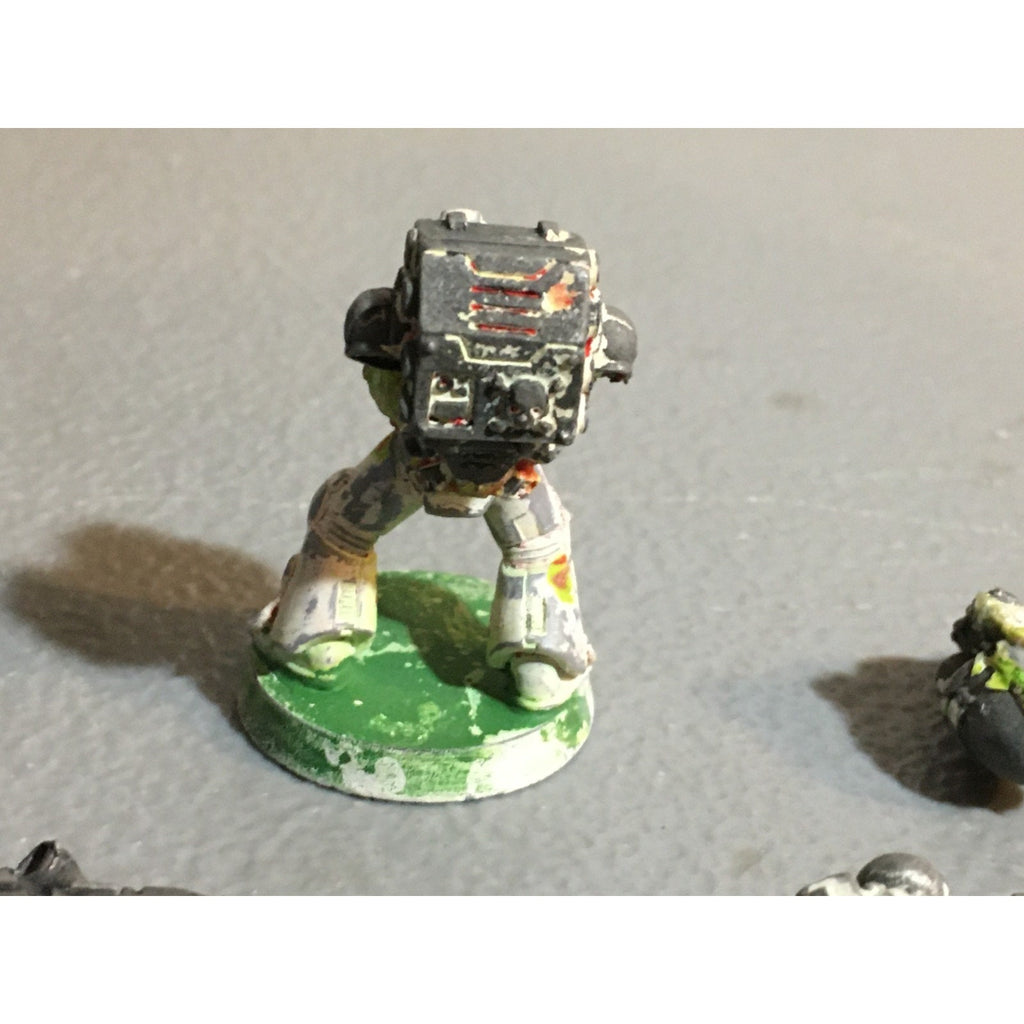 A24504 WARHAMMER 40K SPACE MARINES DEVASTATORS METAL BITS LOT OOP PLASTIC BODY
