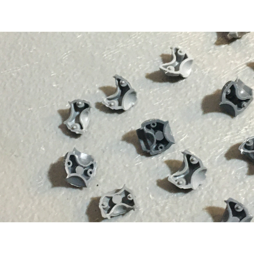 A22927 WARHAMMER 40K SPACE MARINES BITS LOT TORSOS FRONT BACK GAMES WORKSHOP GW