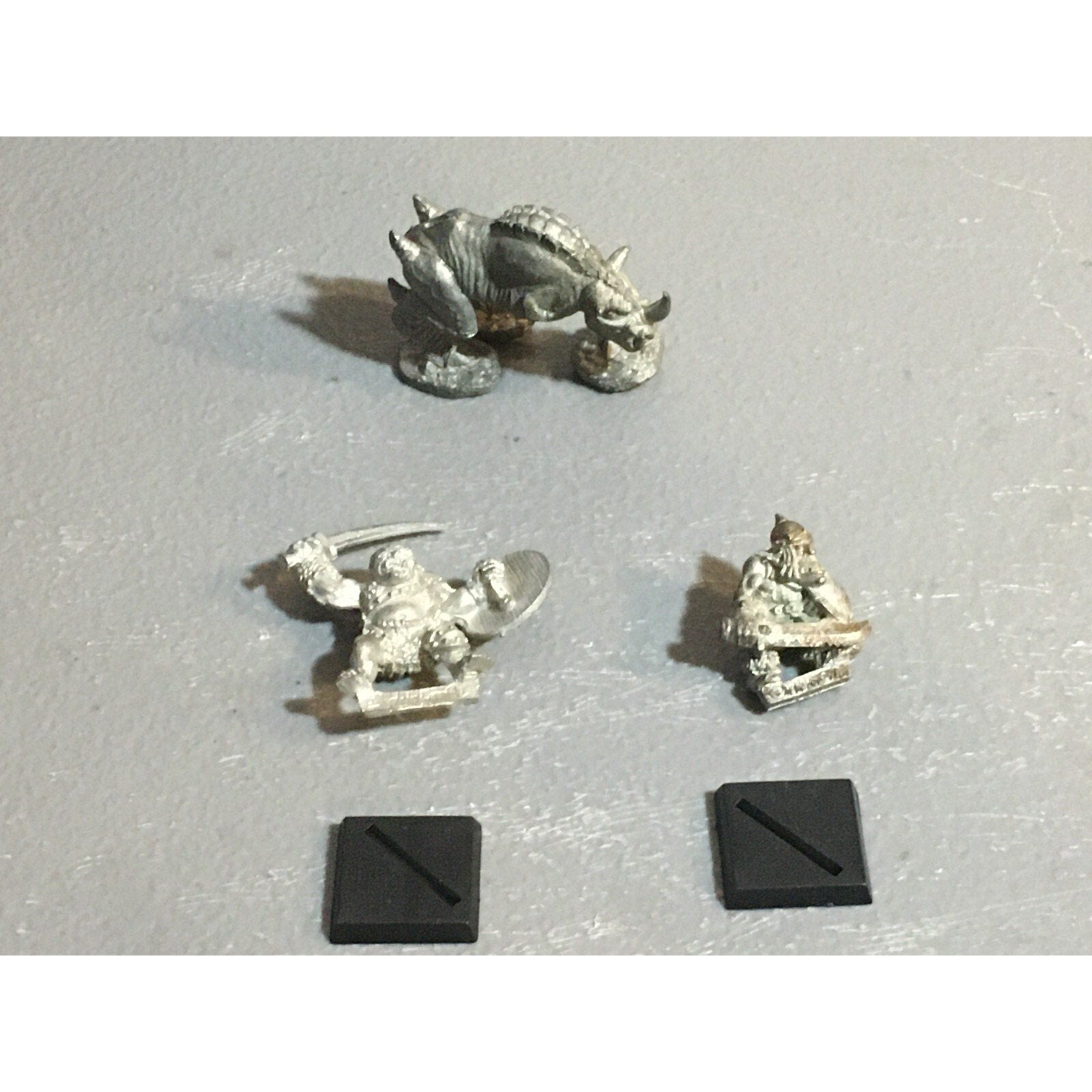 A6359 HHG HEARTBREAKER HOBBIES ORC WARRIORS & TUNDRA BEAST MISS LEG METAL OOP