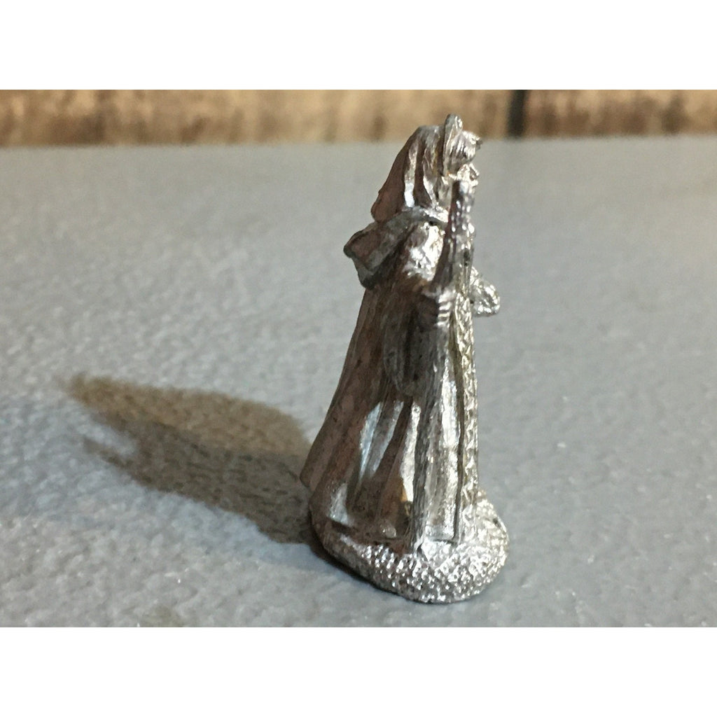 A29803 METAL UNKNOWN TABLETOP WARGAMES RPG WOMAN WIZARD SORCERESS MAGE