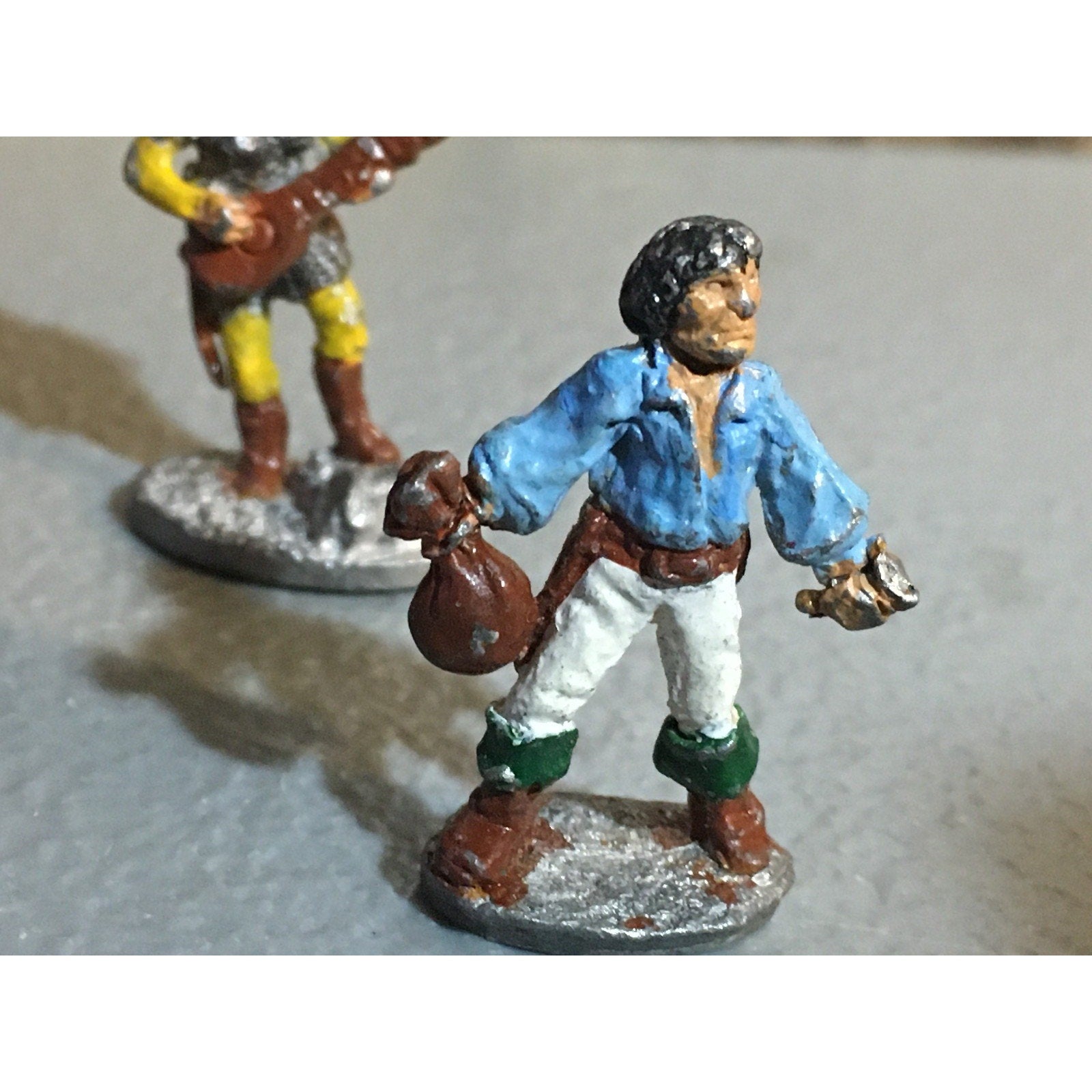 A32863 TSR METAL MINIATURES UNKNOWN HUMAN 4 PK BARD PIRATE HOBBIT