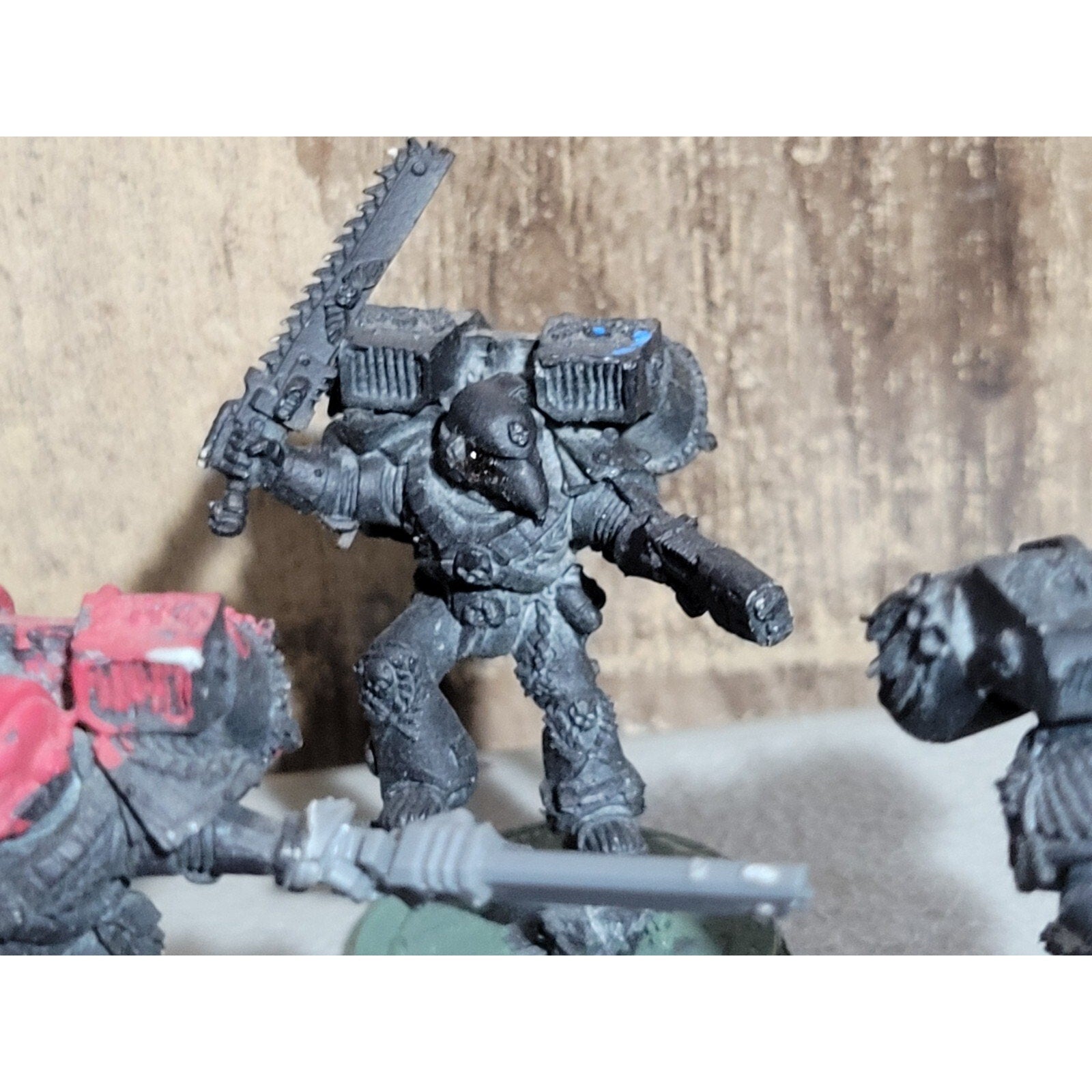 A18689 WARHAMMER 40K SPACE MARINES FINECAST VANGUARD VETERANS 5 PK
