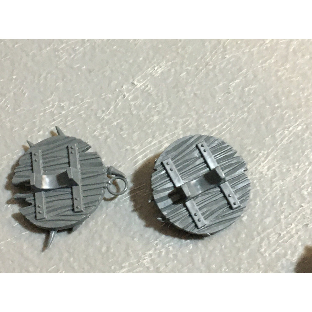 A23163 WARHAMMER FANTASY CHAOS BEASTMEN BITS LOT MINOTAUR SHIELDS GAMES WORKSHOP