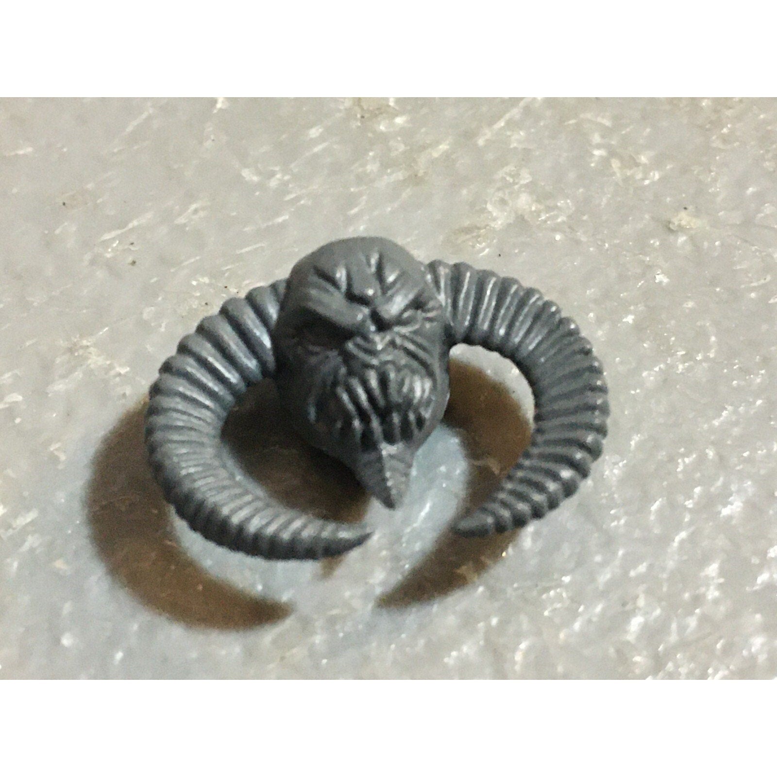 A23219 WARHAMMER FANTASY CHAOS MORTALS BITS LOT SPAWN & PRINCE HEAD GW