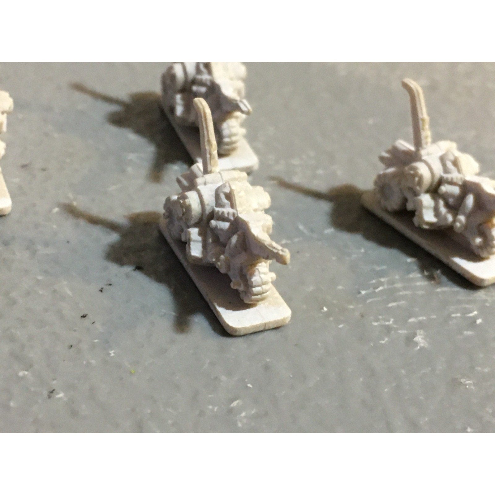 A24538 EPIC 40K SQUAT TRIKE BIKES 4X GAMES WORKSHOP WARHAMMER GW