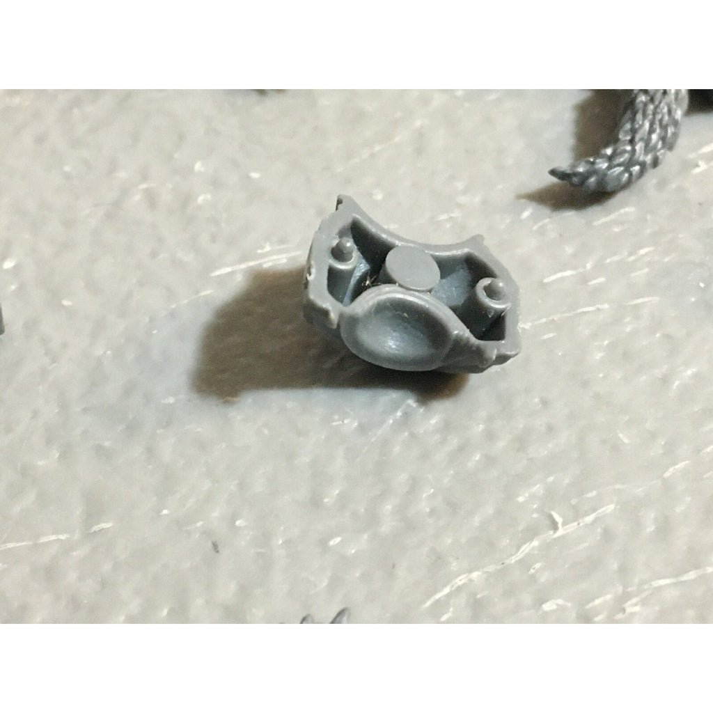 A22994 WARHAMMER 40K SPACE MARINES WOLVES BITS LOT MIXED STORM THUNDER GW