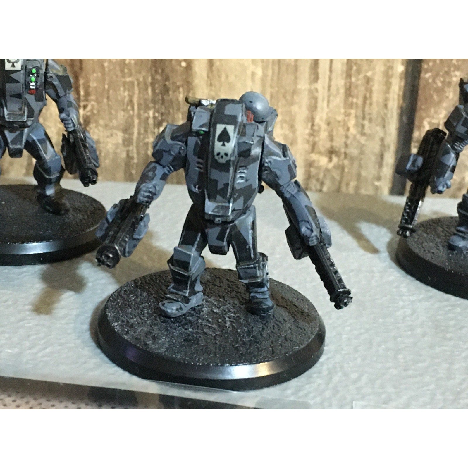 A33511 RACKHAM AT-43 UNA DEATH DEALER TACARM 3 PK MINIATURES W CARDS