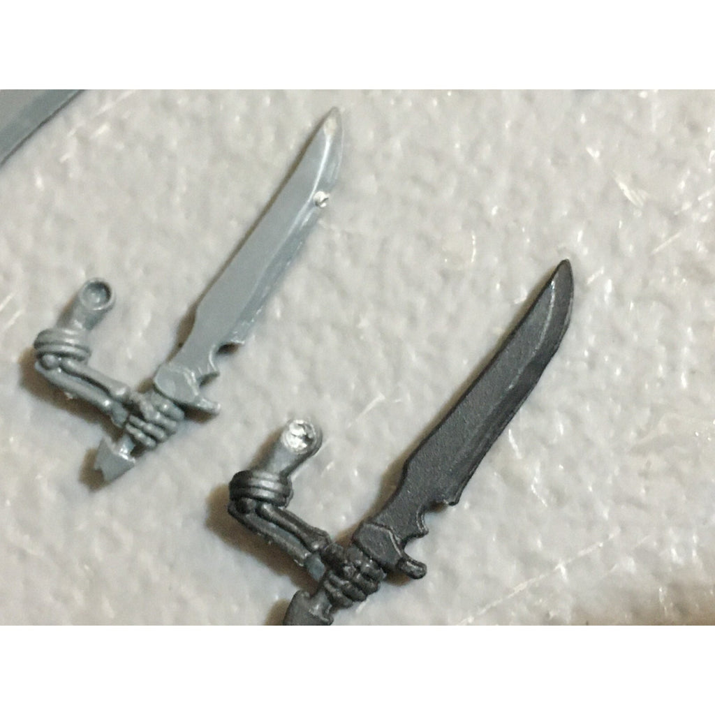 A23419 WARHAMMER FANTASY VAMPIRE COUNTS BITS LOT SKELETON WIGHT SPEAR SWORD ARMS