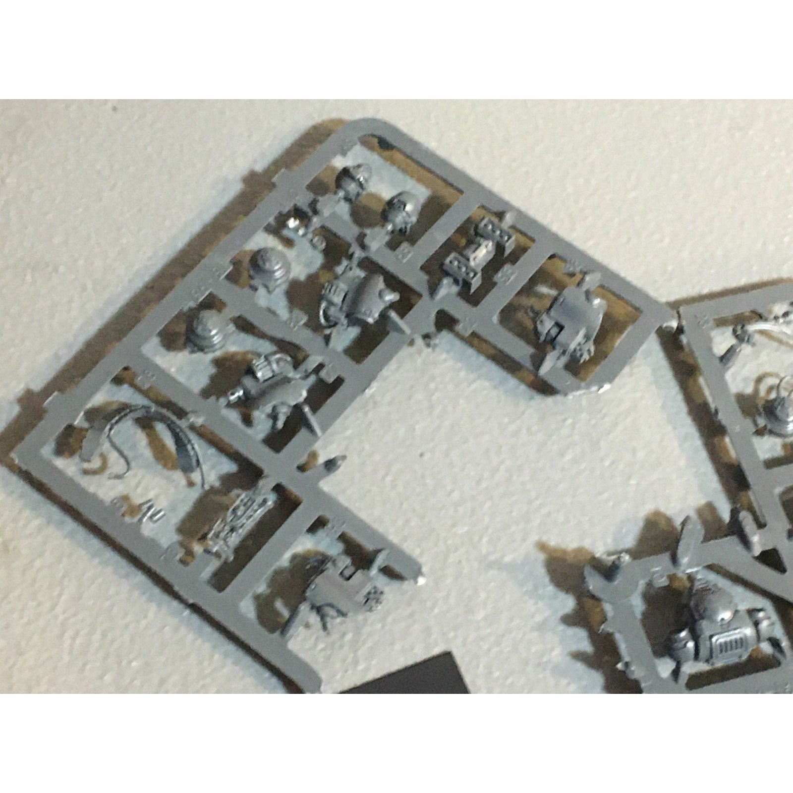 A33673 WARHAMMER 40K SPACE MARINES BITS ON SPRUE LOT PRIMARIS GW GAMES WORKSHOP