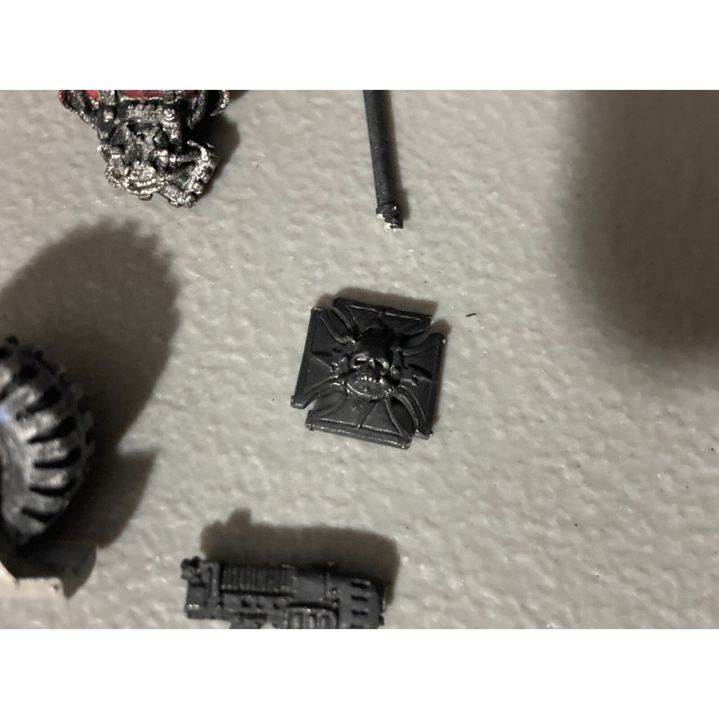 A19745 WARHAMMER 40K SPACE MARINES ALL METAL BITS LOT POLE PLASMA SHIELD ARM