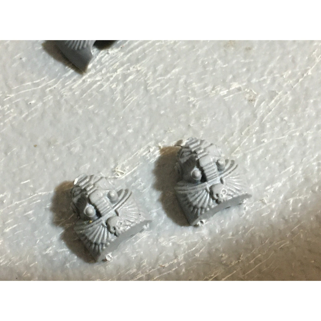 A22979 WARHAMMER 40K SPACE MARINES BITS LOT TERMINATOR ARMS + CLOGGED BACKPACKS
