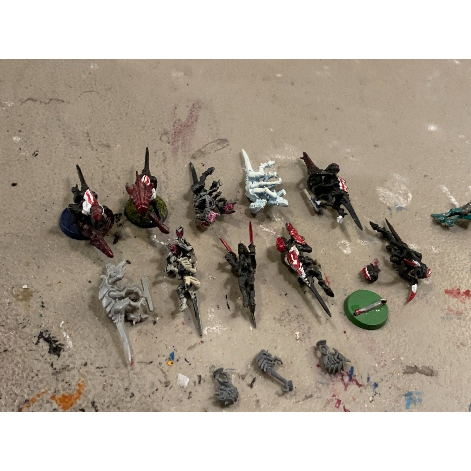 A23023 WARHAMMER 40K TYRANIDS BITS LOT INCOMPLETE GAUNTS RIPPER 1 METAL