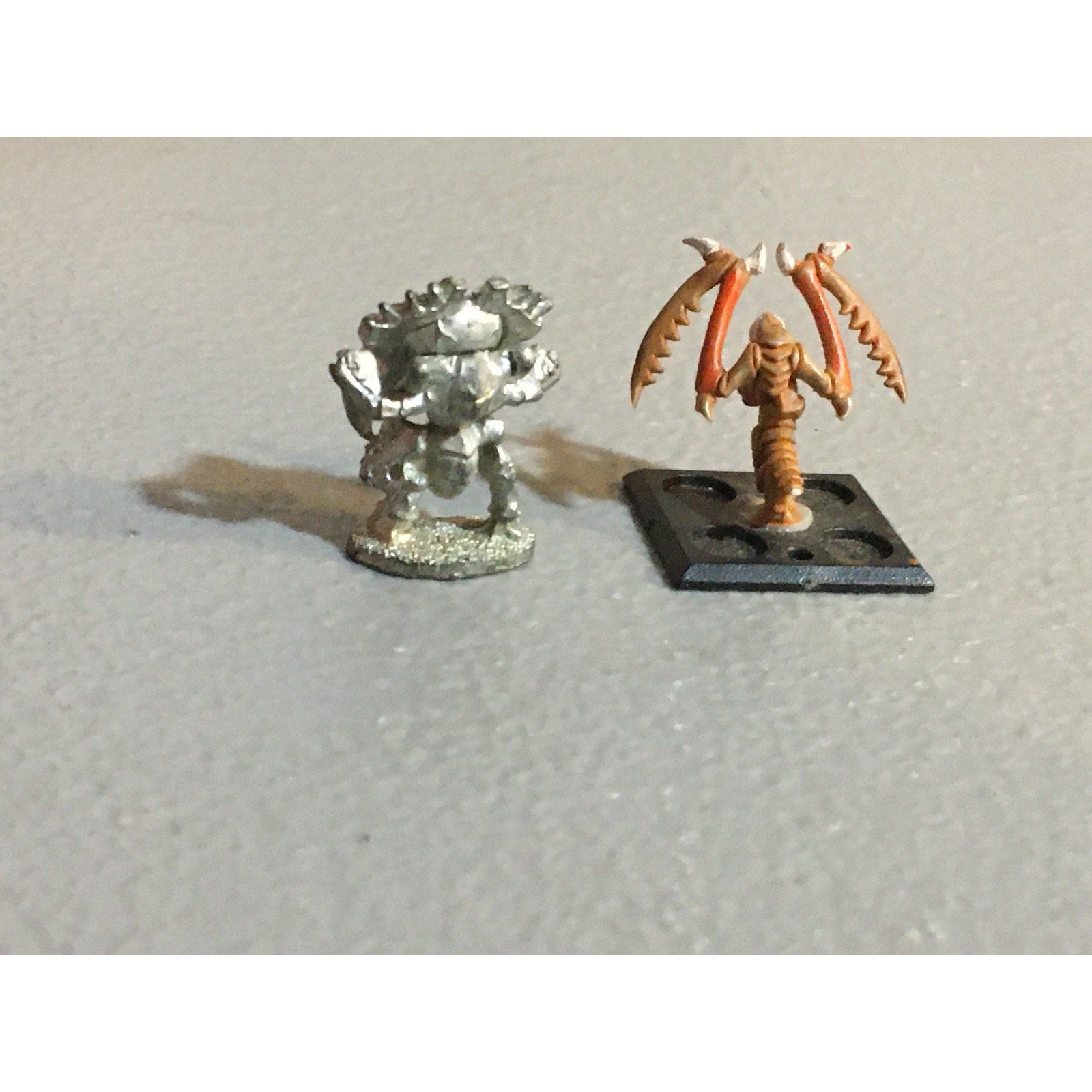 A32819 WARHAMMER 40K EPIC TYRANIDS METAL ZOANTHROPE + PLASTIC LICTOR GW