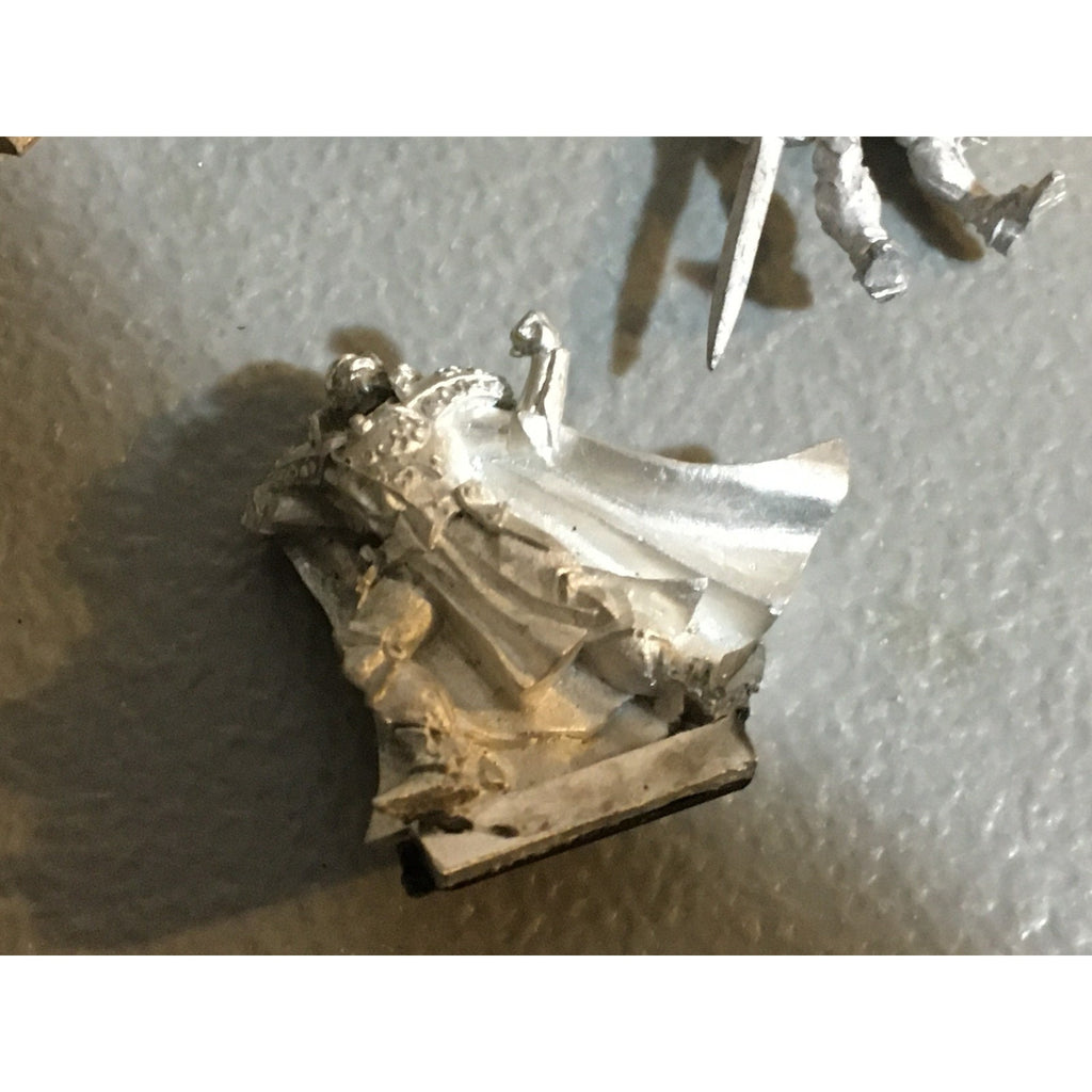 A32529 UNKNOWN METAL MINIATURES INCOMPLETE WARRIOR SOLDIER NINJA