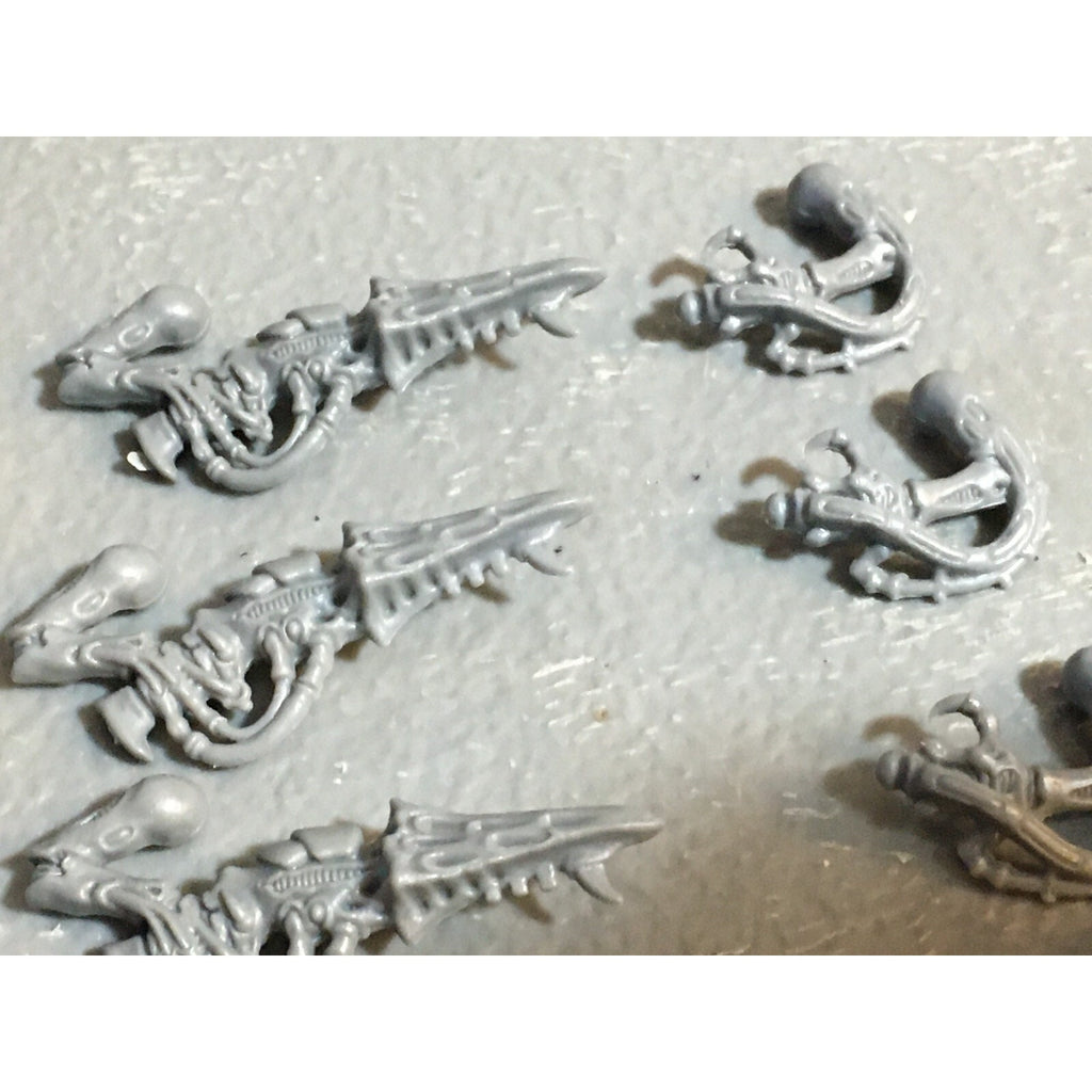 A23051 WARHAMMER 40K TYRANIDS BITS LOT DEVOURERS TERMAGANTS GAMES WORKSHOP GW