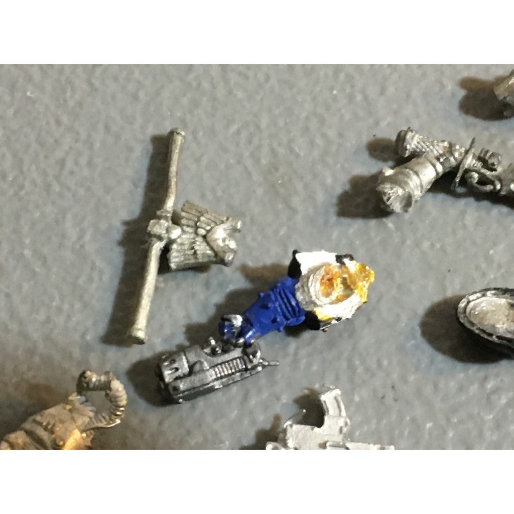 A32485 WARHAMMER 40K SPACE MARINES METAL BIT LOT PLASMA ARM HAMMER GW