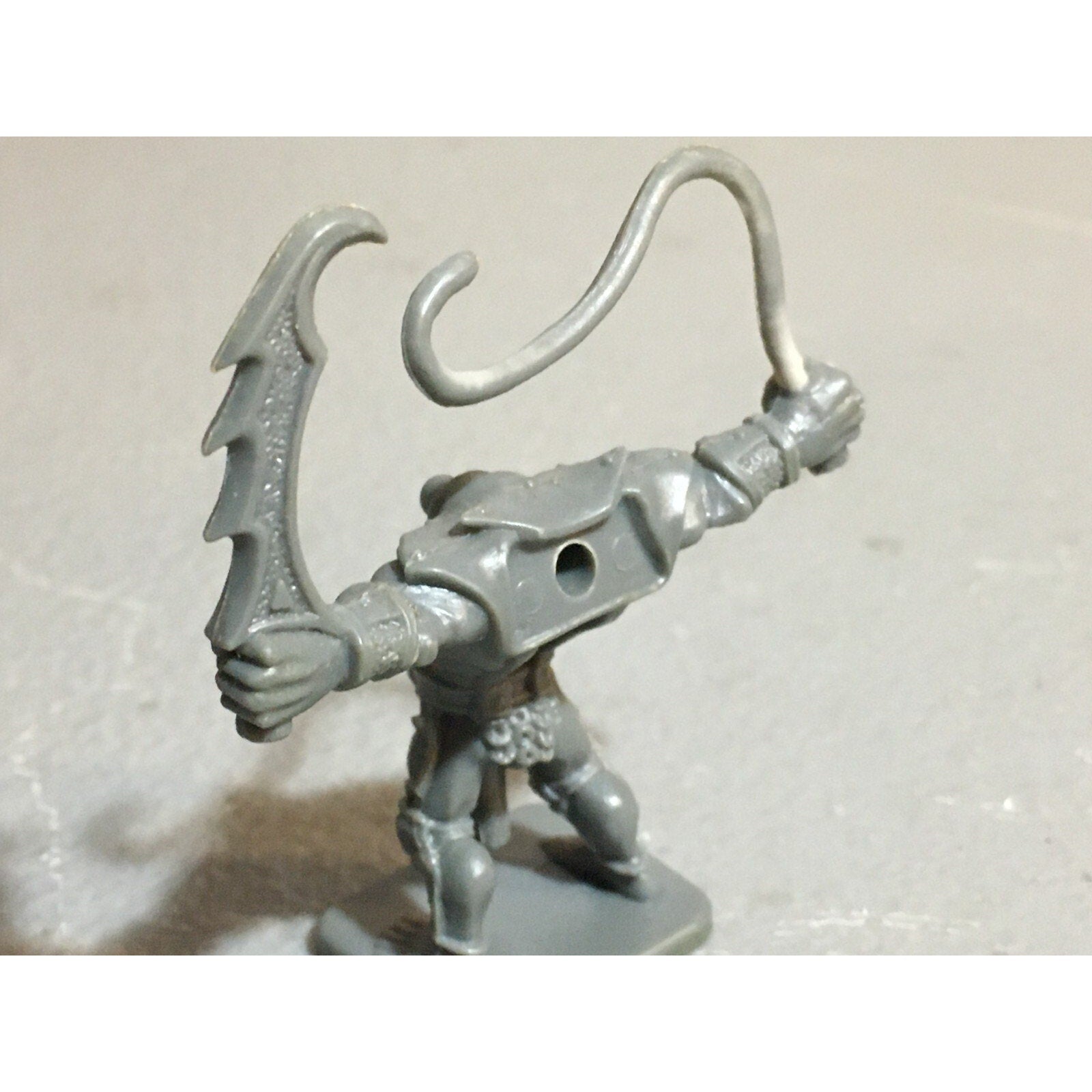 A23496 WARHAMMER HEROQUEST GARGOYLE BLOODTHIRSTER MISSING HEAD & WINGS GW