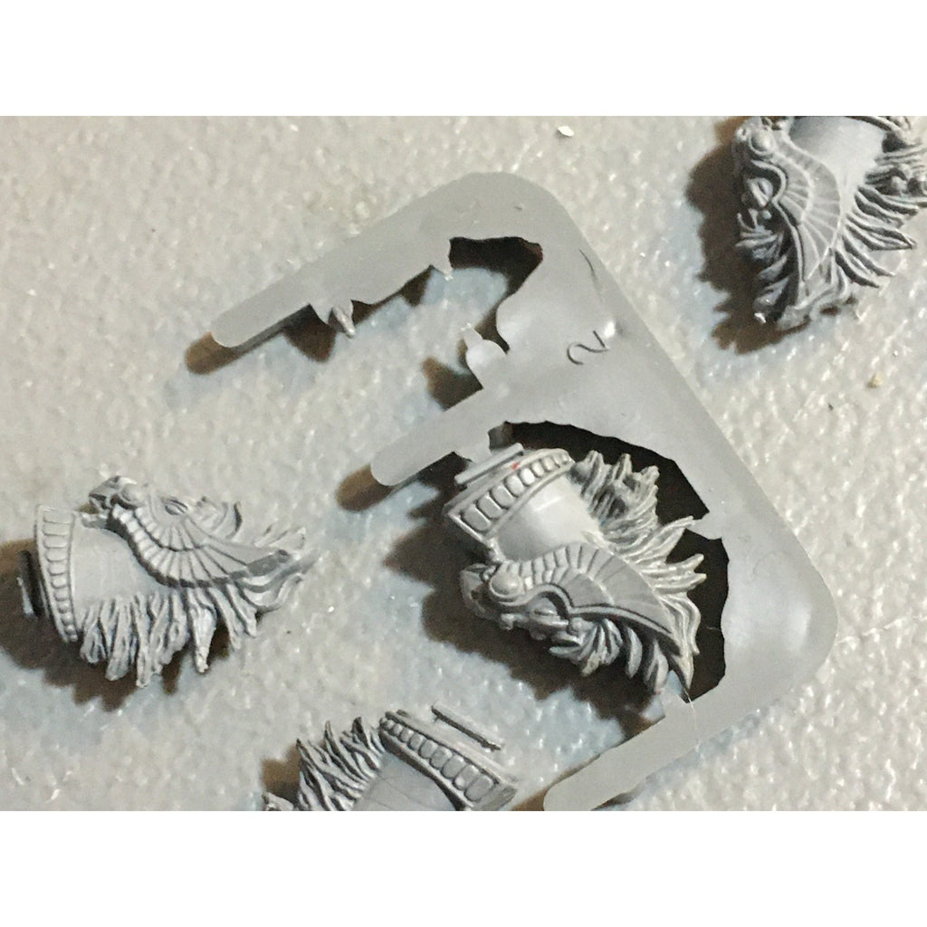 A24512 WARHAMMER FANTASY HIGH ELVES HORSE HEADS BITS LOT 7 PK GAMES WORKSHOP GW