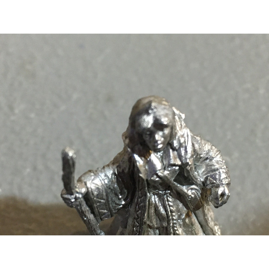 A29803 METAL UNKNOWN TABLETOP WARGAMES RPG WOMAN WIZARD SORCERESS MAGE