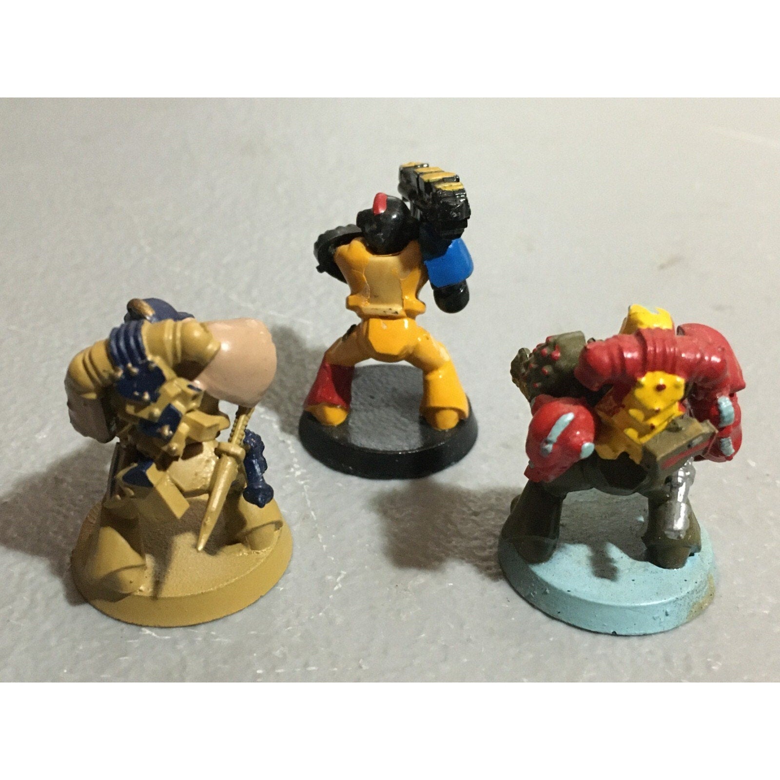 A19978 WARHAMMER 40K SPACE MARINES ROGUE TRADER RTB01 3 PK INCOMPLETE