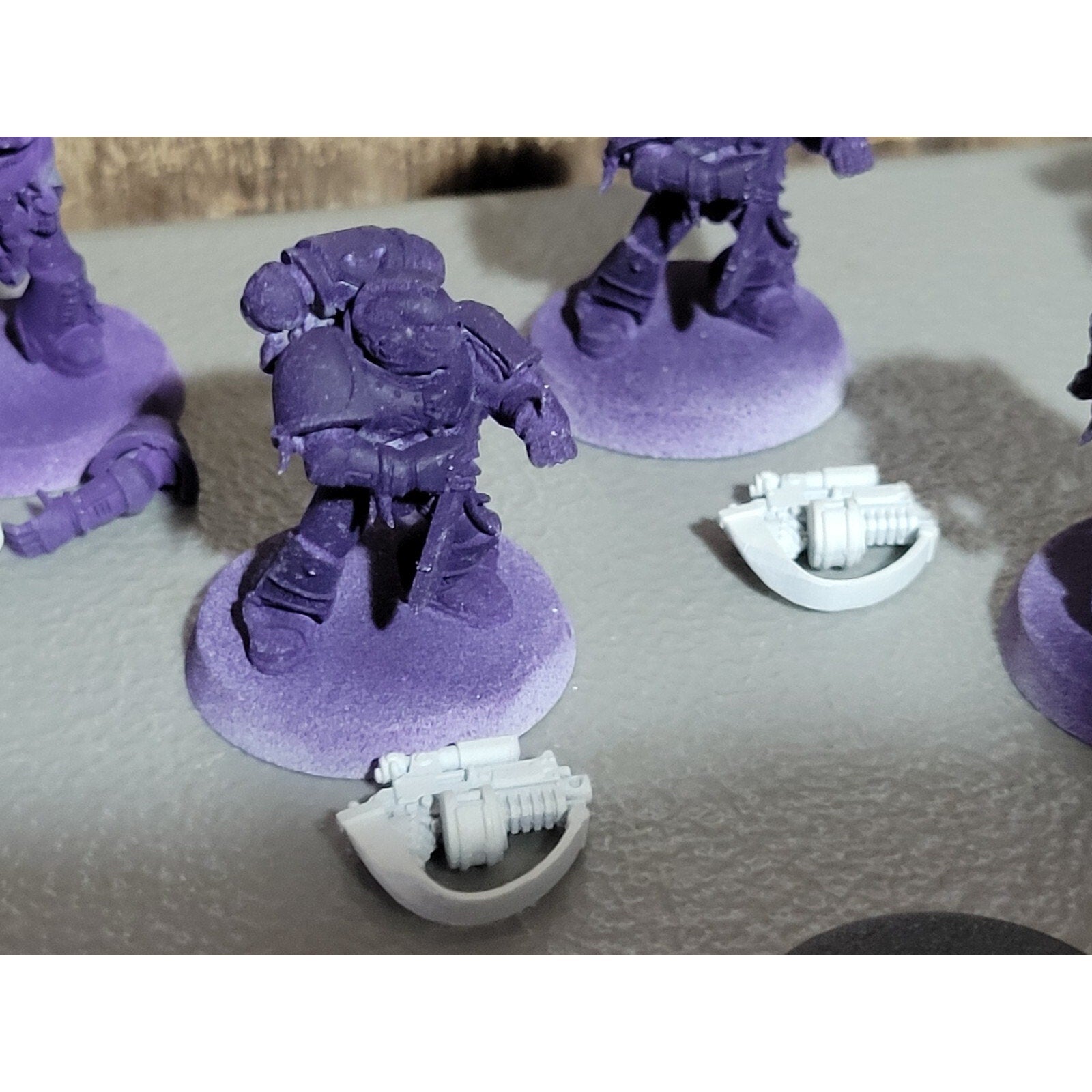 A18249 WARHAMMER 40K SPACE MARINES WOLVES 10 PK GREY HUNTERS MISS 2 BACKPACKS