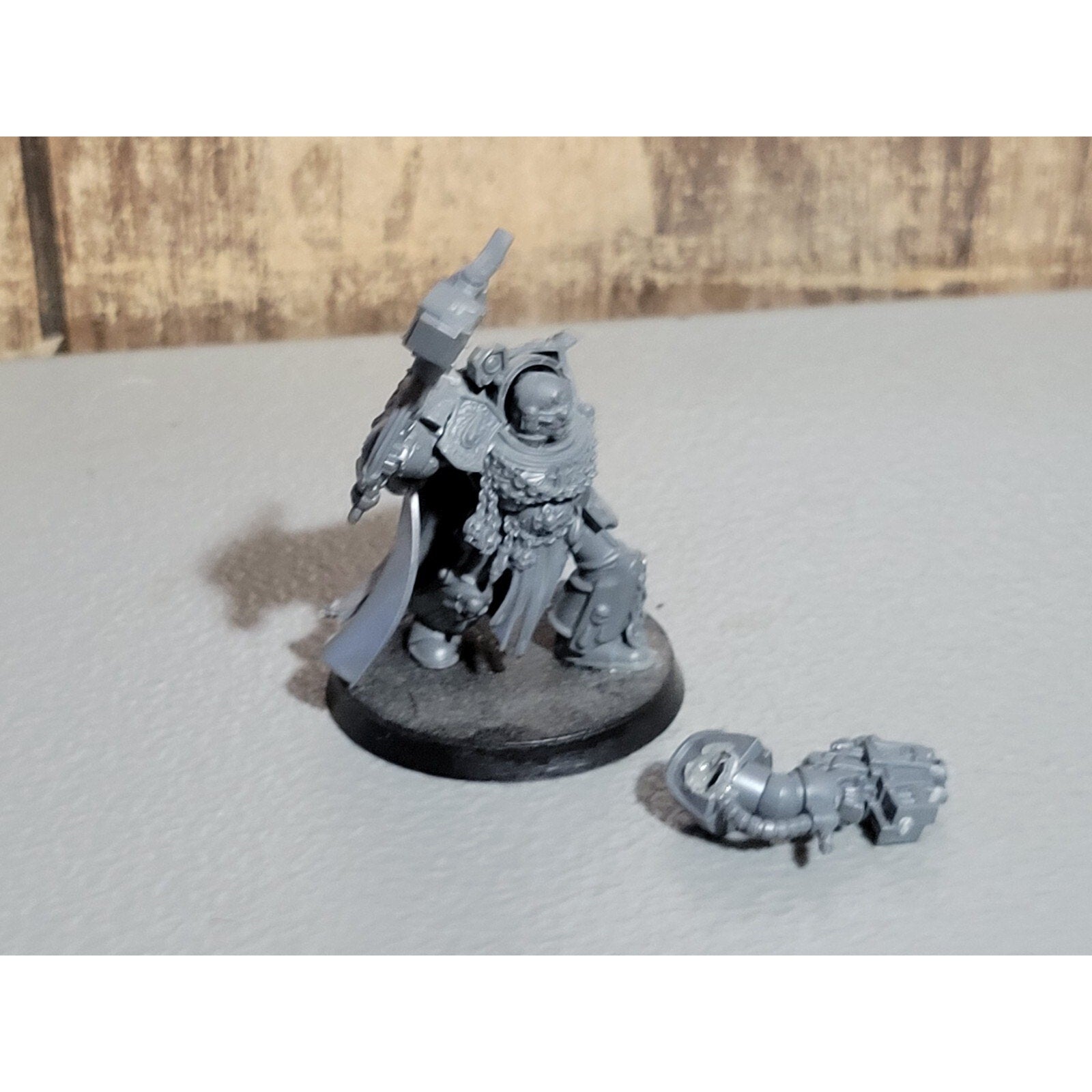 A18679 WARHAMMER 40K SPACE BLOOD ANGELS TERMINATOR CAPTAIN