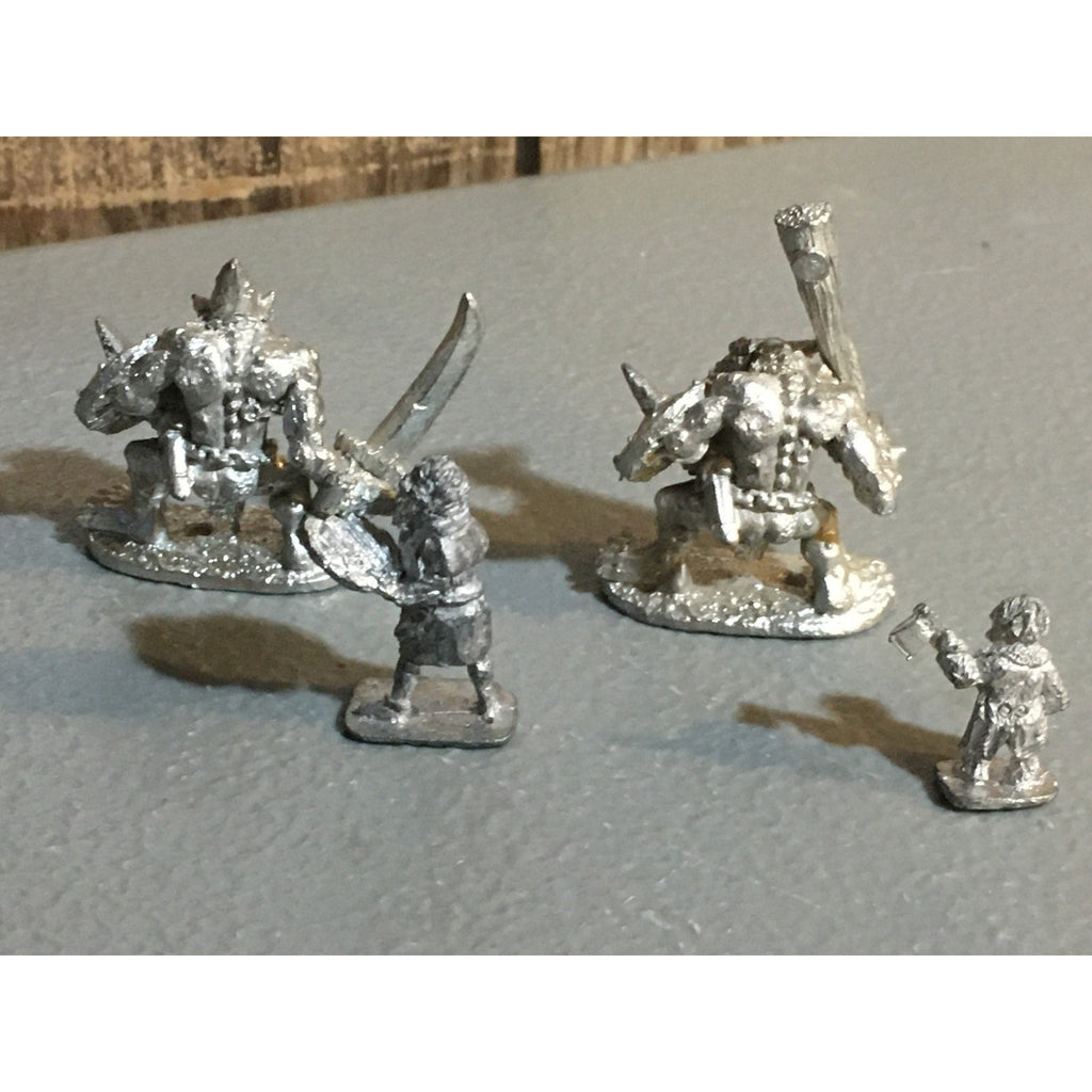A32870 UNKNOWN METAL MINIATURES 4 PK ORC HUMAN DWARF WARRIOR TABLETOP RPG