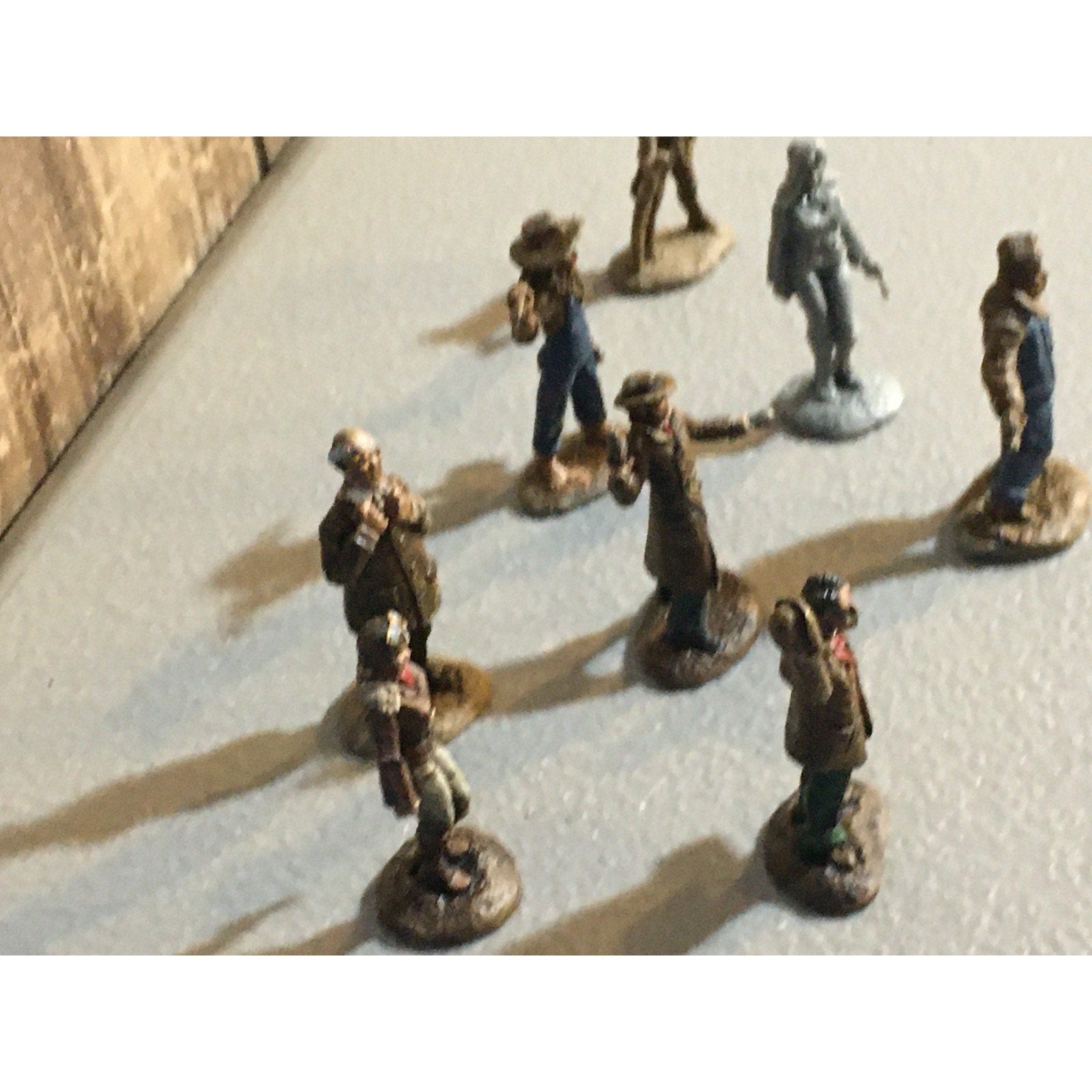 A30875 REAPER MINIATURES RMP HUMANS DETECTIVE FARMER PILOT