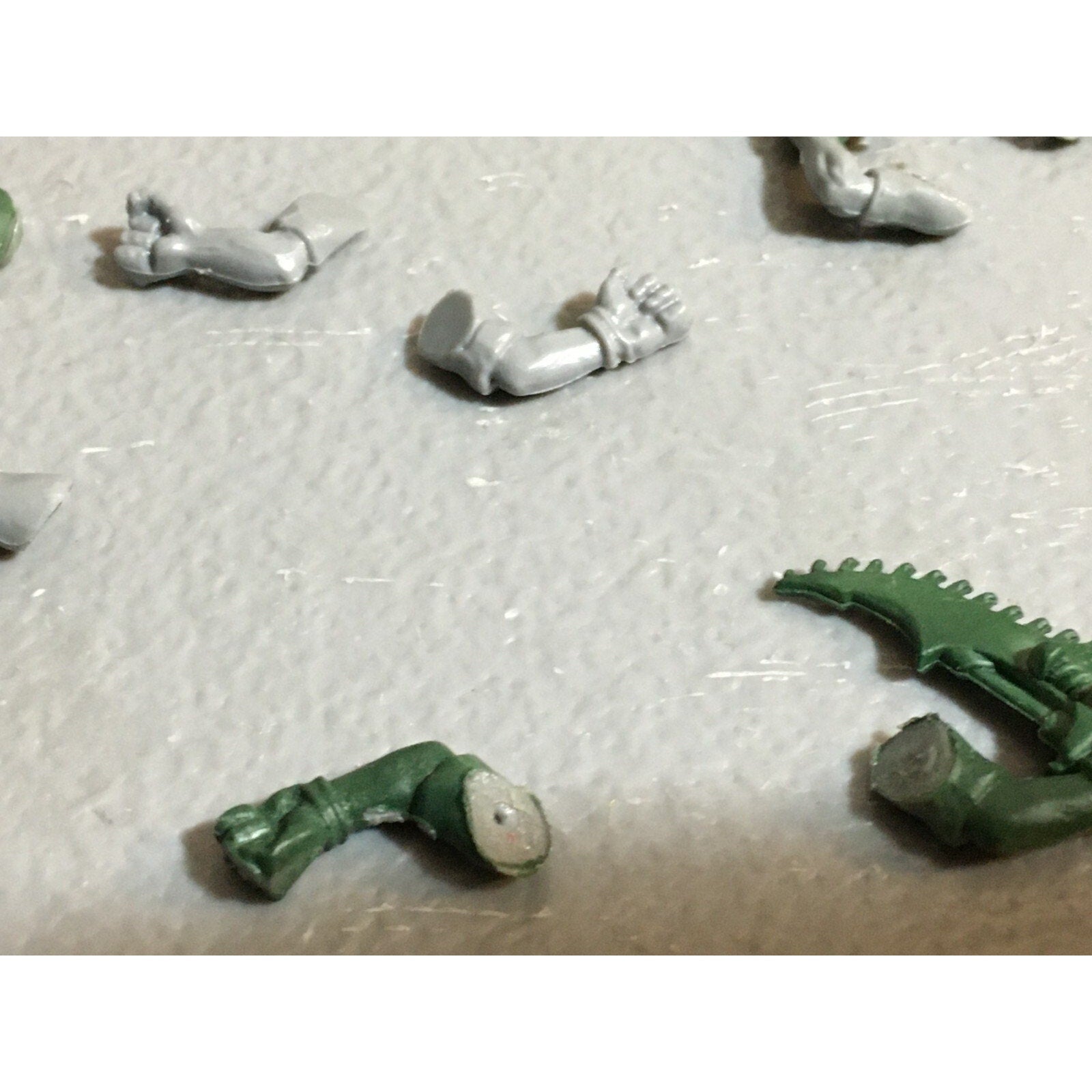 A23269 WARHAMMER 40K ORKS BITS LOT ROGUE TRADER BOYZ ARMS WEAPONS OOP GW