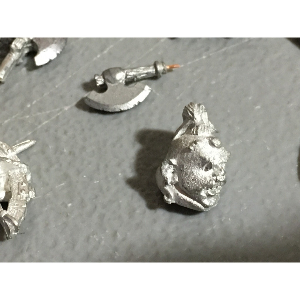 A22409 WARHAMMER FANTASY MIXED METAL BITS LOT HORNS WINGS GAMES WORKSHOP GW