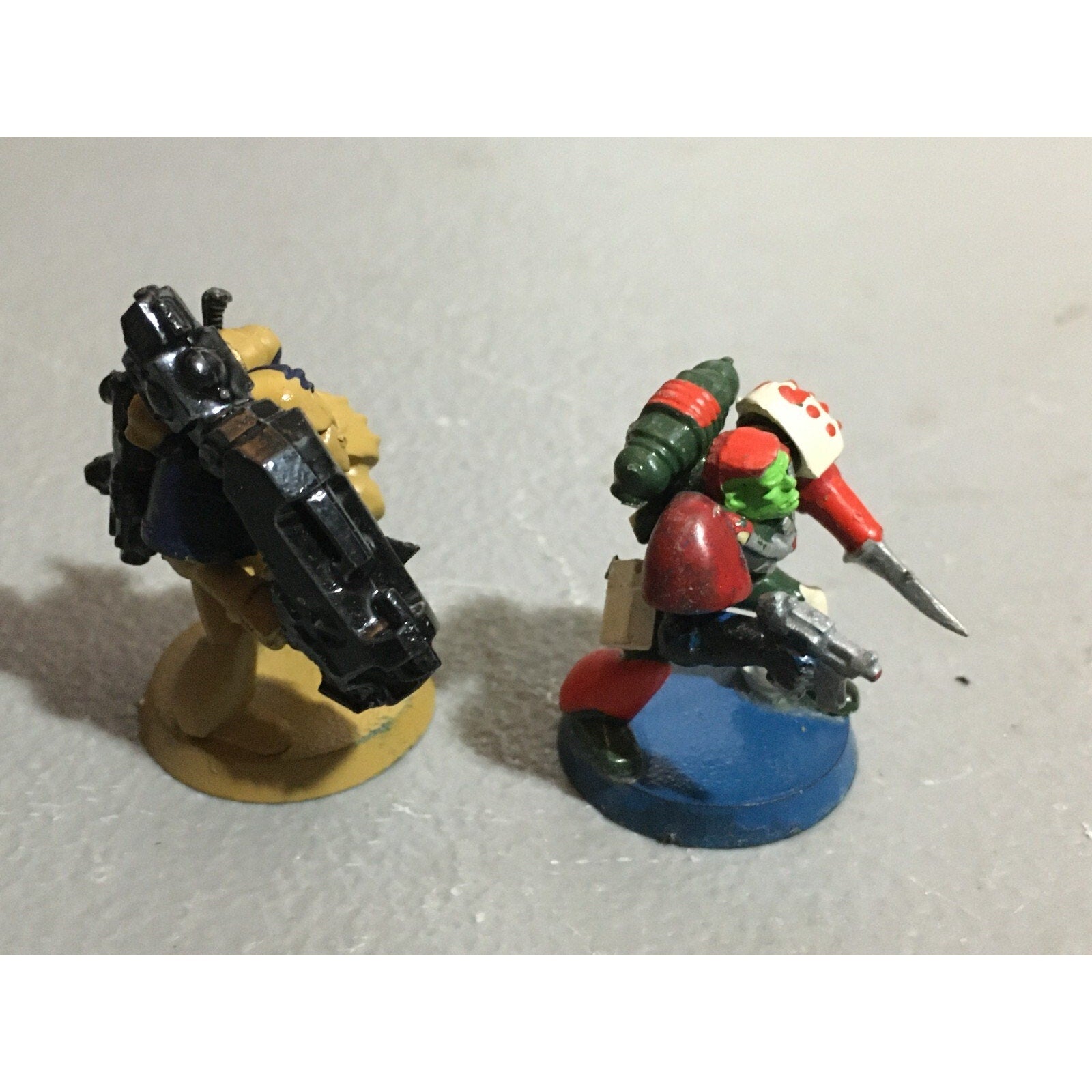 A19974 WARHAMMER 40K SPACE MARINES ROGUE TRADER RTB01 2 PK BROTHERS