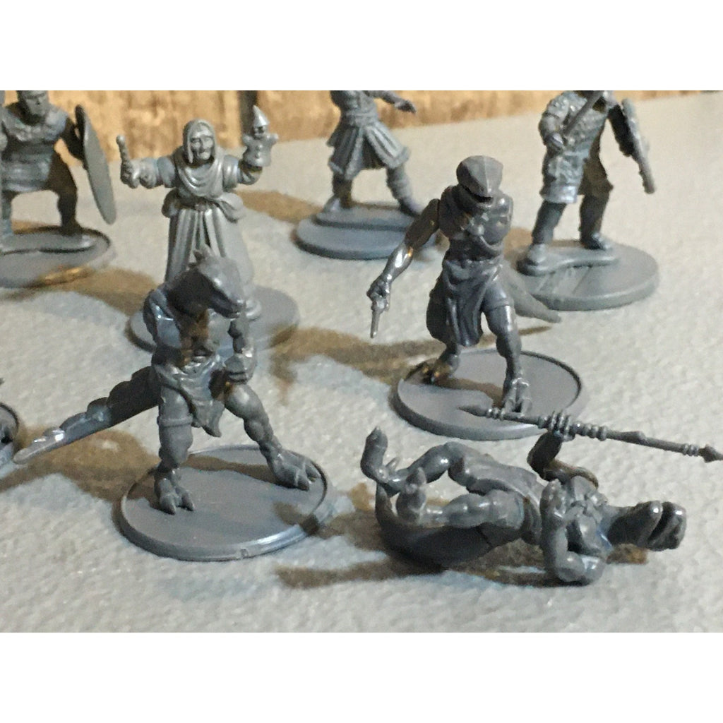 A30070 WARLORD GAMES UNKNOWN MIXED LOT SOLDIERS TOWNSFOLK LIZARDMEN INCOMPLETE