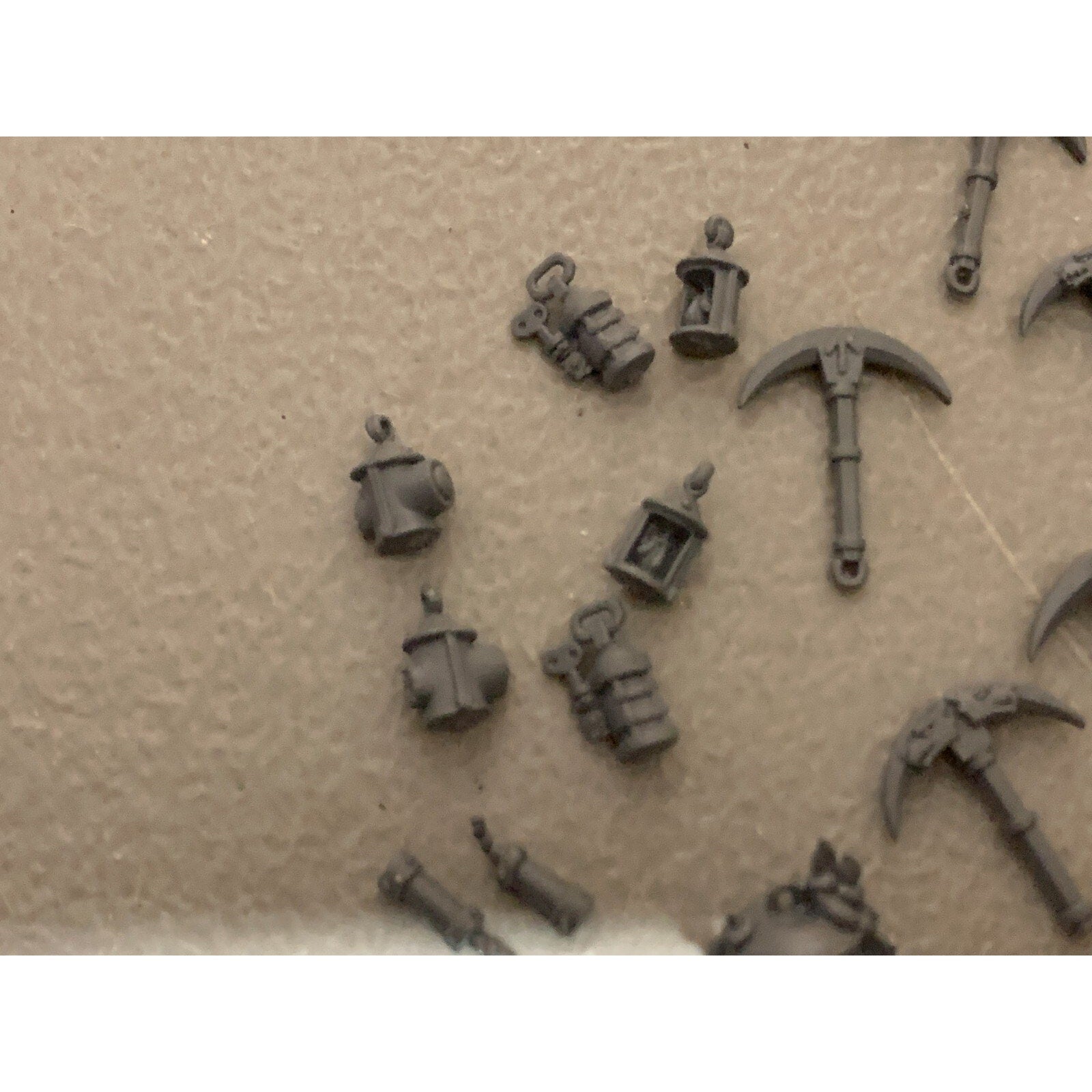 A16701 WARHAMMER AOS FANTASY DWARFS DWARVES MINERS & BITS LOT