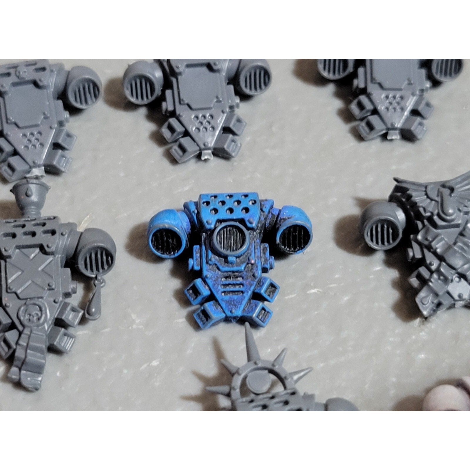 A19066 WARHAMMER 40K SPACE MARINES BLOOD ANGELS BACKPACK 11 PK BITS LOT