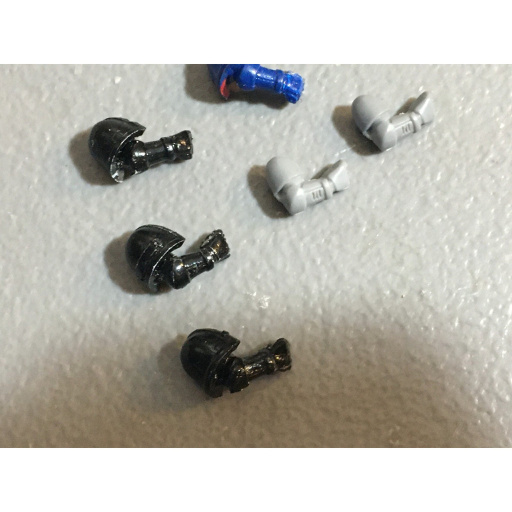 A22986 WARHAMMER 40K SPACE MARINES BITS LOT ARMS GW GAMES WORKSHOP