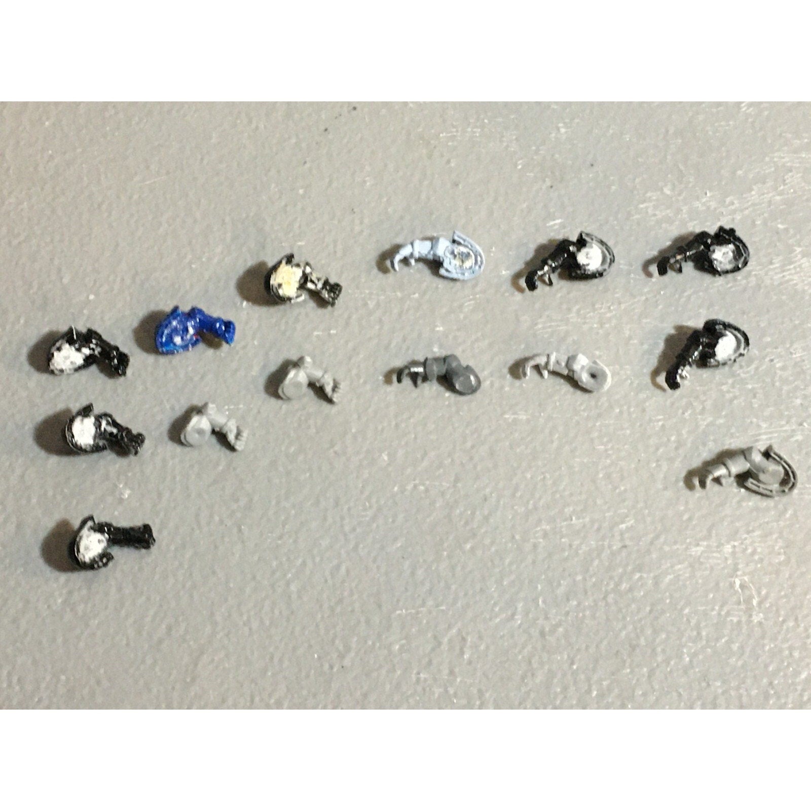 A22986 WARHAMMER 40K SPACE MARINES BITS LOT ARMS GW GAMES WORKSHOP