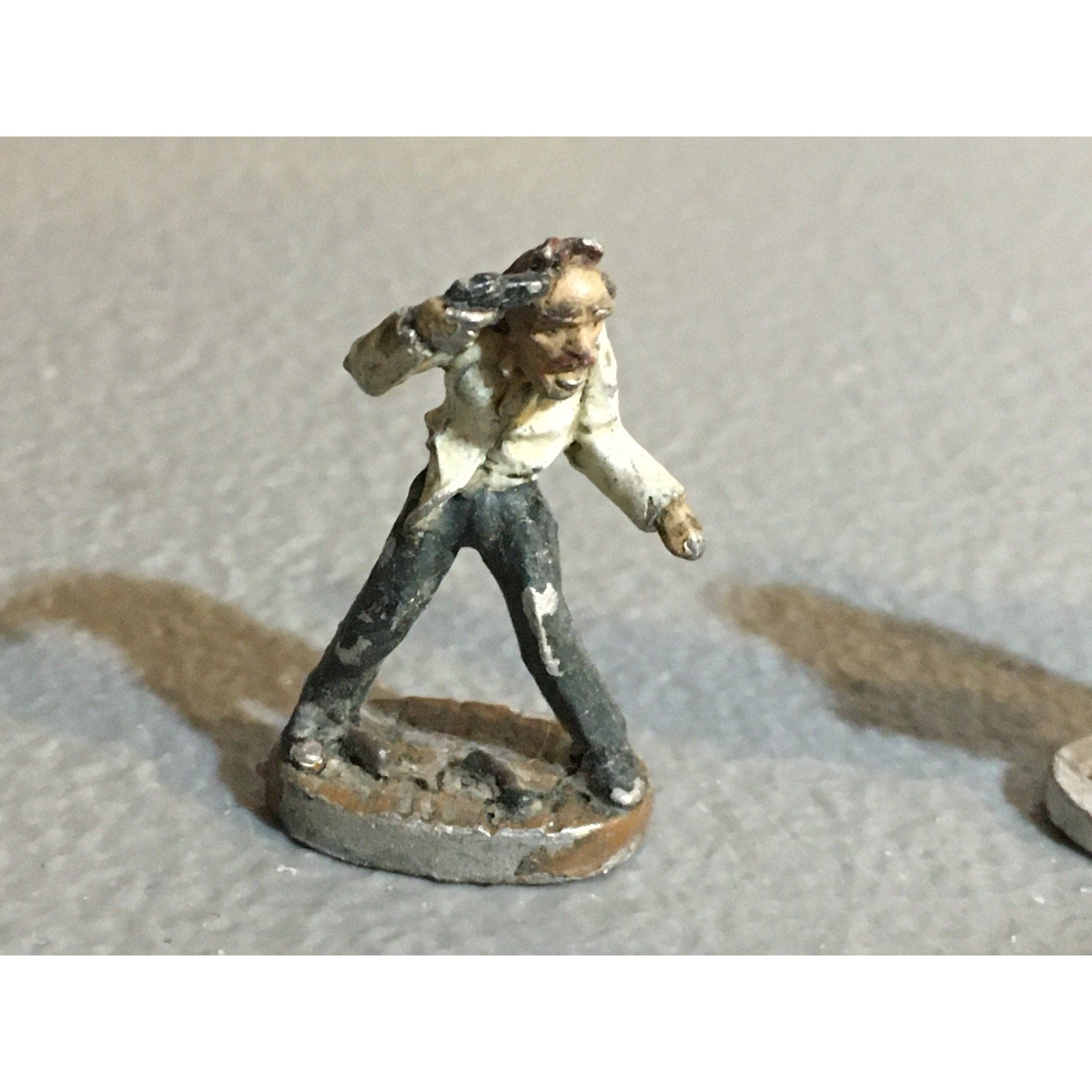 A34036 UNKNOWN METAL MINIATURES SCI-FI MODERN MIXED LOT SOLDIER CIVILIAN ROBOT