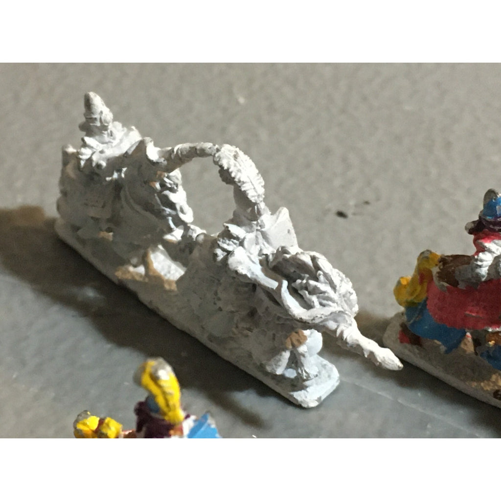 A16646 WARMASTER WARHAMMER FANTASY HIGH ELVES SILVER HELMS METAL 4 STANDS GW