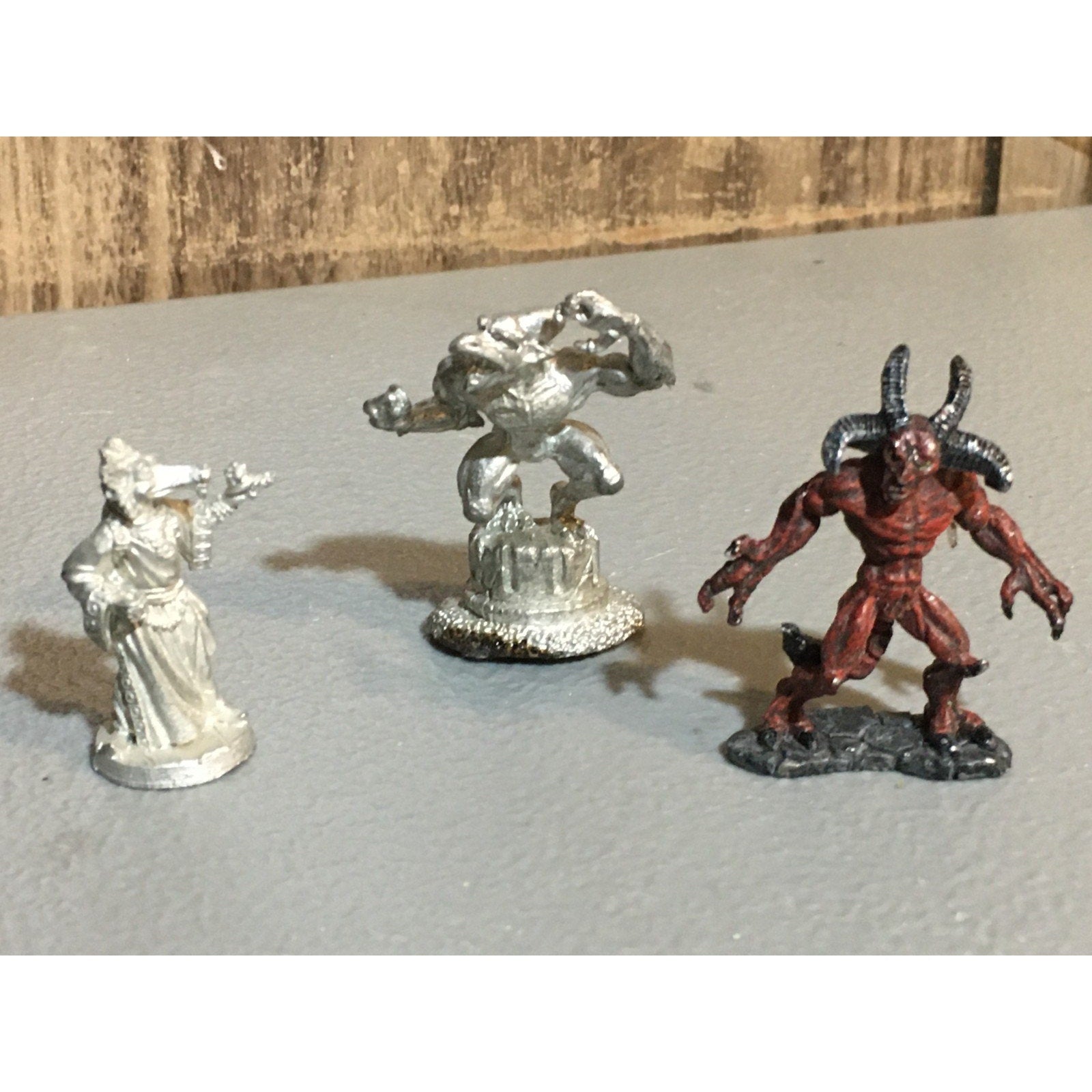 A24866 UNBRANDED METAL TABLETOP OLD OOP D&D FANTASY MONSTER DEMON MINIATURES