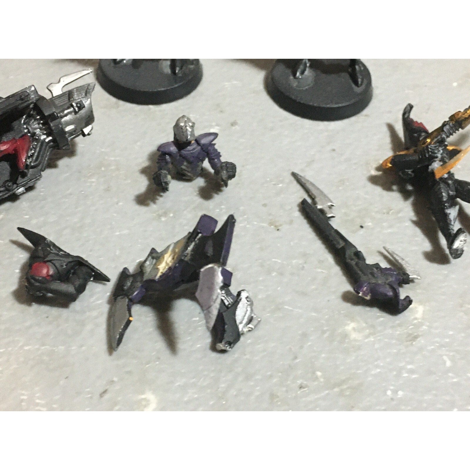 A20398 WARHAMMER 40K DRUKHARI DARK ELDAR INCOMPLETE KABALITE WARRIORS JETBIKE