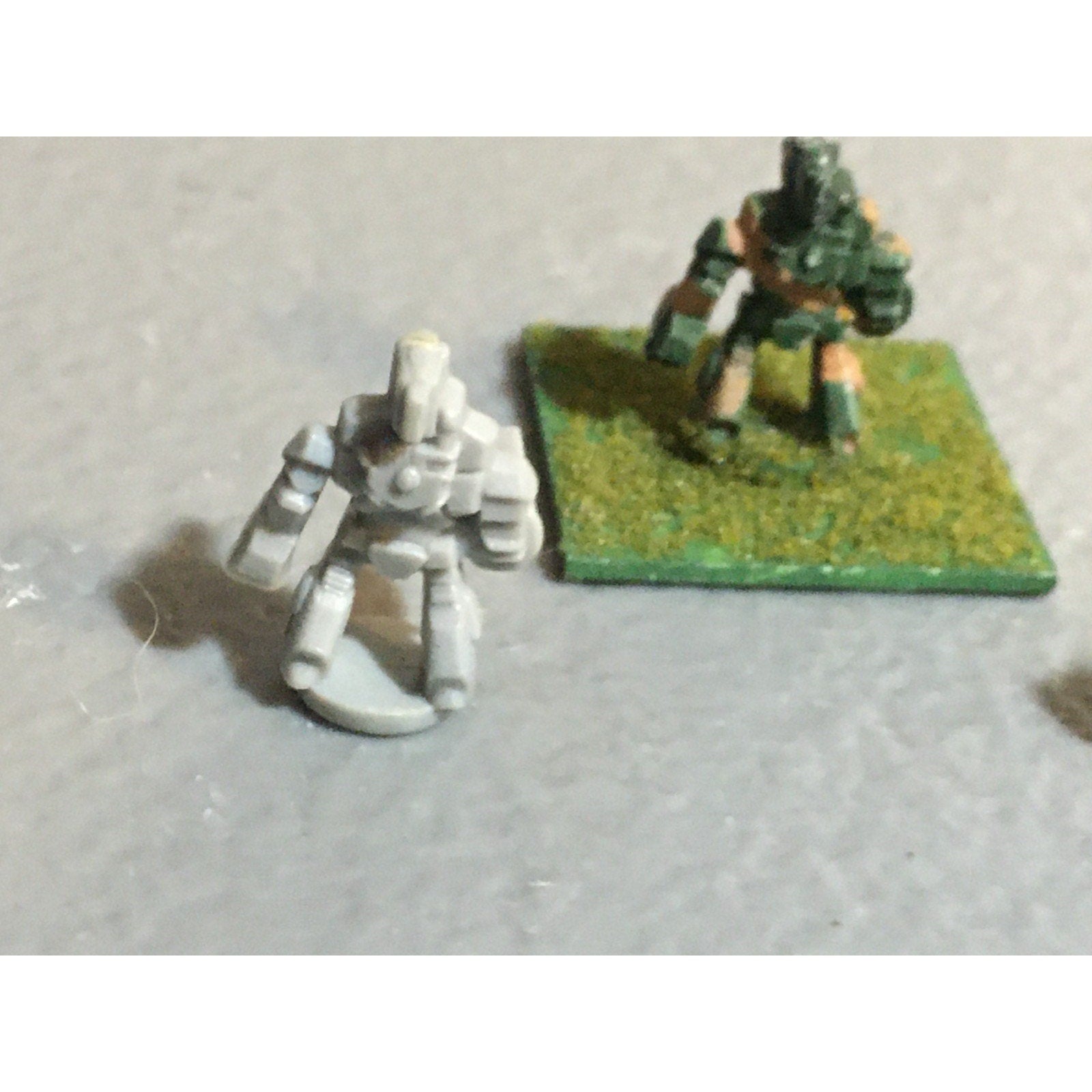 A24573 EPIC 40K IMPERIAL GUARD ROBOT 3 PC + BIKES 6 PC WARHAMMER GAMES WORKSHOP