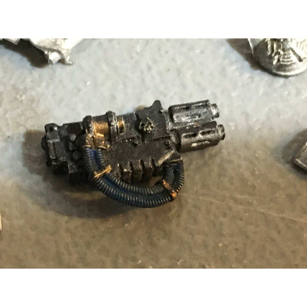 A32484 WARHAMMER 40K SPACE MARINES METAL BIT LOT SHOULDER PAD PLATE MULTIMELTA